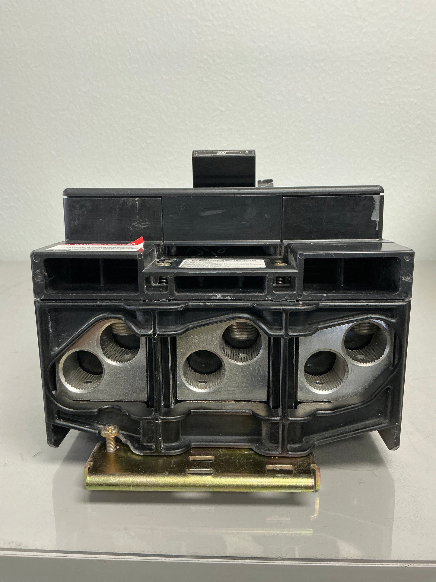 Used Square D LC36300 300 Amps, 600 Volts, 3 Poles, Breaker