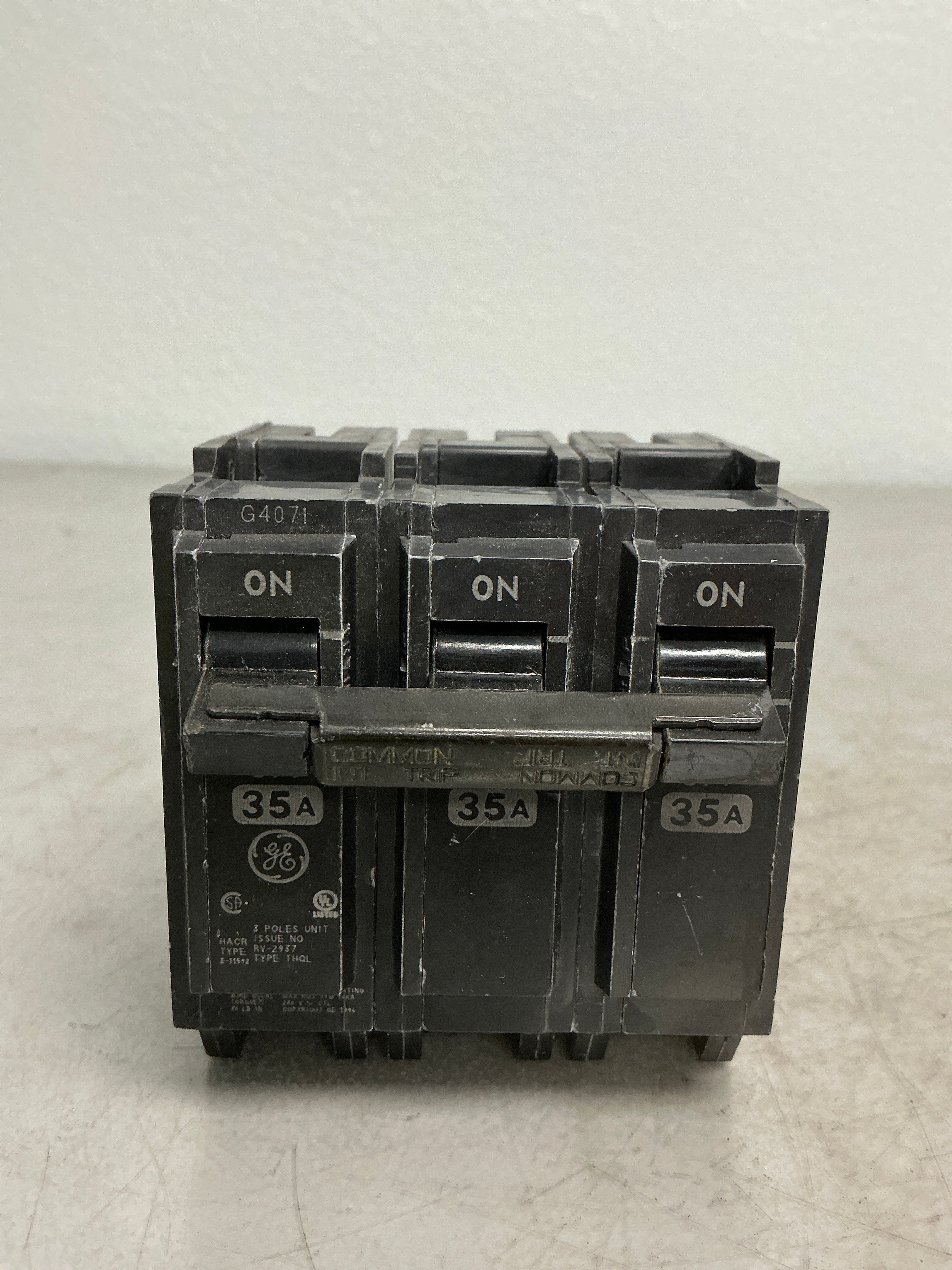 Used THQL32035 3 Pole, 35 Amps, 240 Volts
