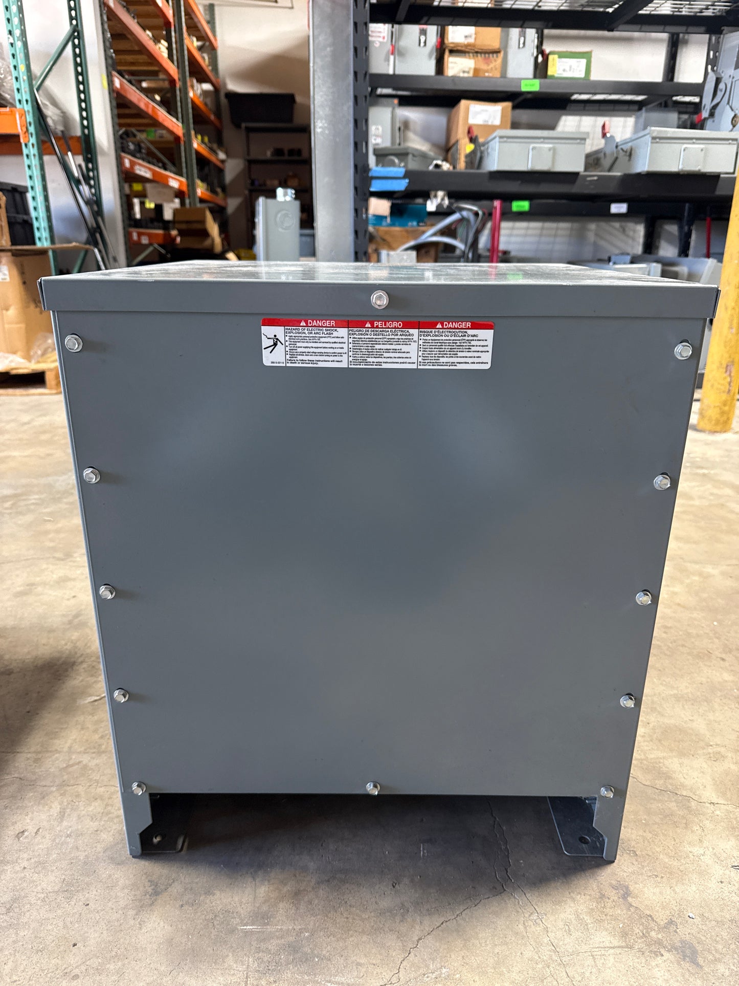 Used Square D 15 KVA Transformer DY 480 Primary, 208/120 Secondary, 3 Phase (item#t5)