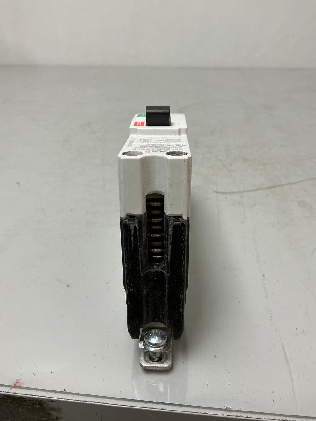 Used ABB TEYD1020B 1 Pole, 20 Amps, 240 Volts Circuit Breaker