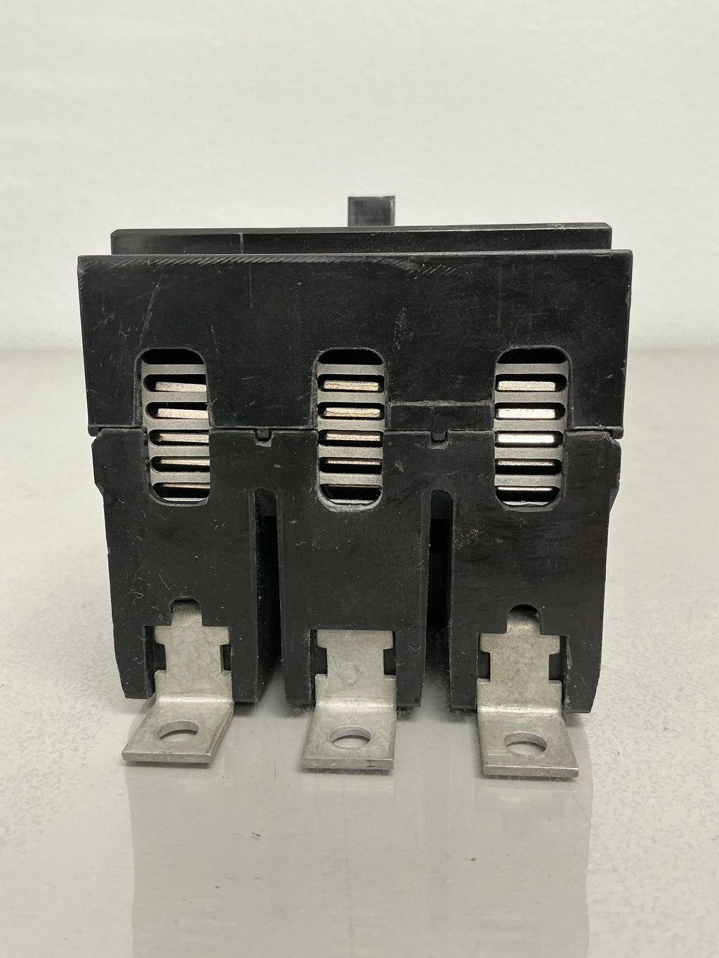 Used GHB3025 3 Pole, 25 Amps, 277/480 Volt