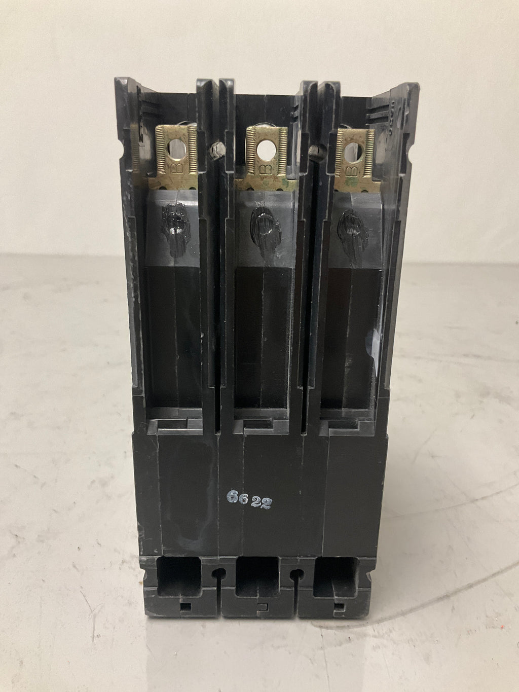 Used Siemens HED43B050 3 Pole, 50 Amps, 480 Volts Circuit Breaker