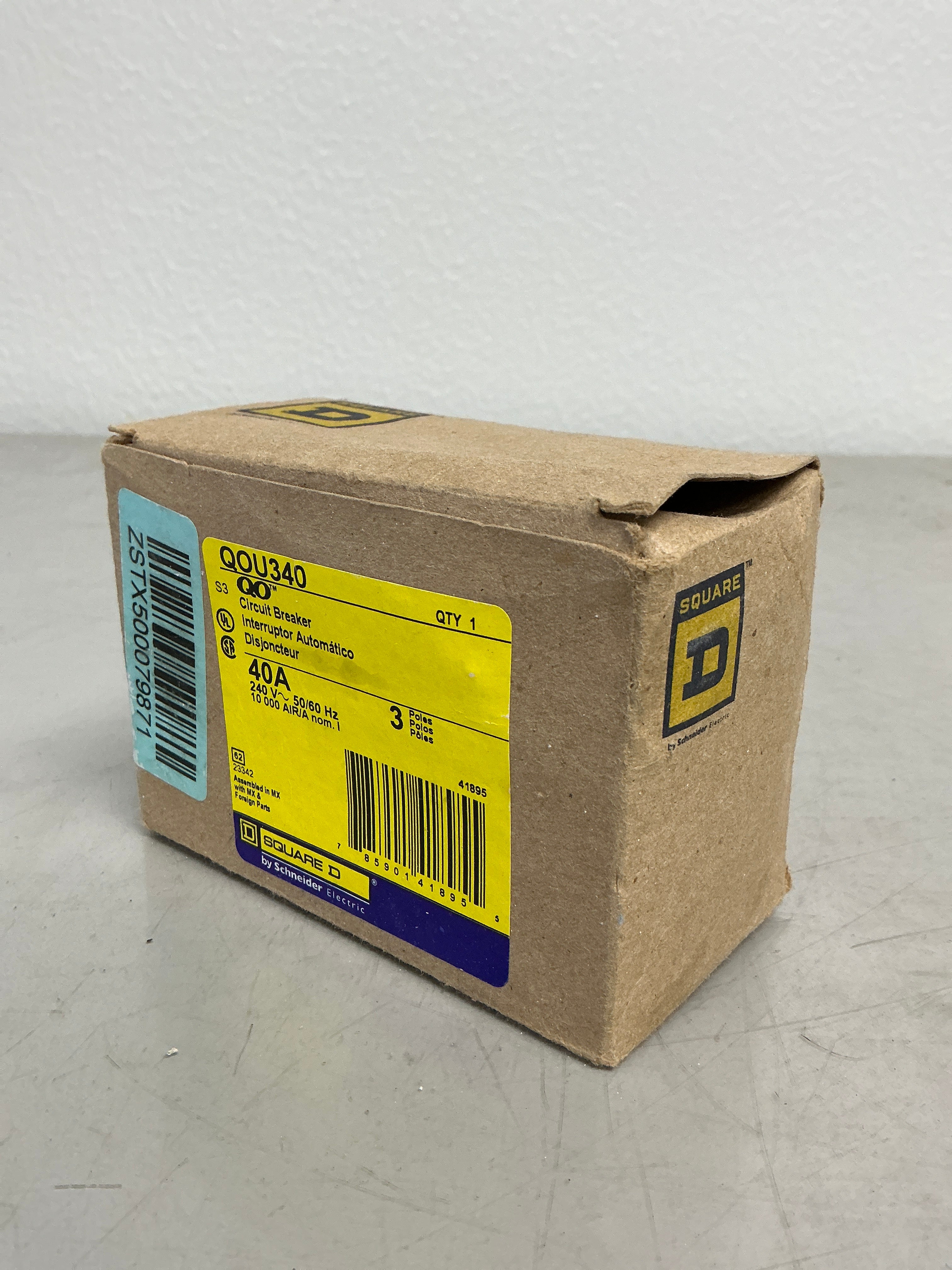 New Square D QOU340 3 Poles, 40 Amps, 240 Volts