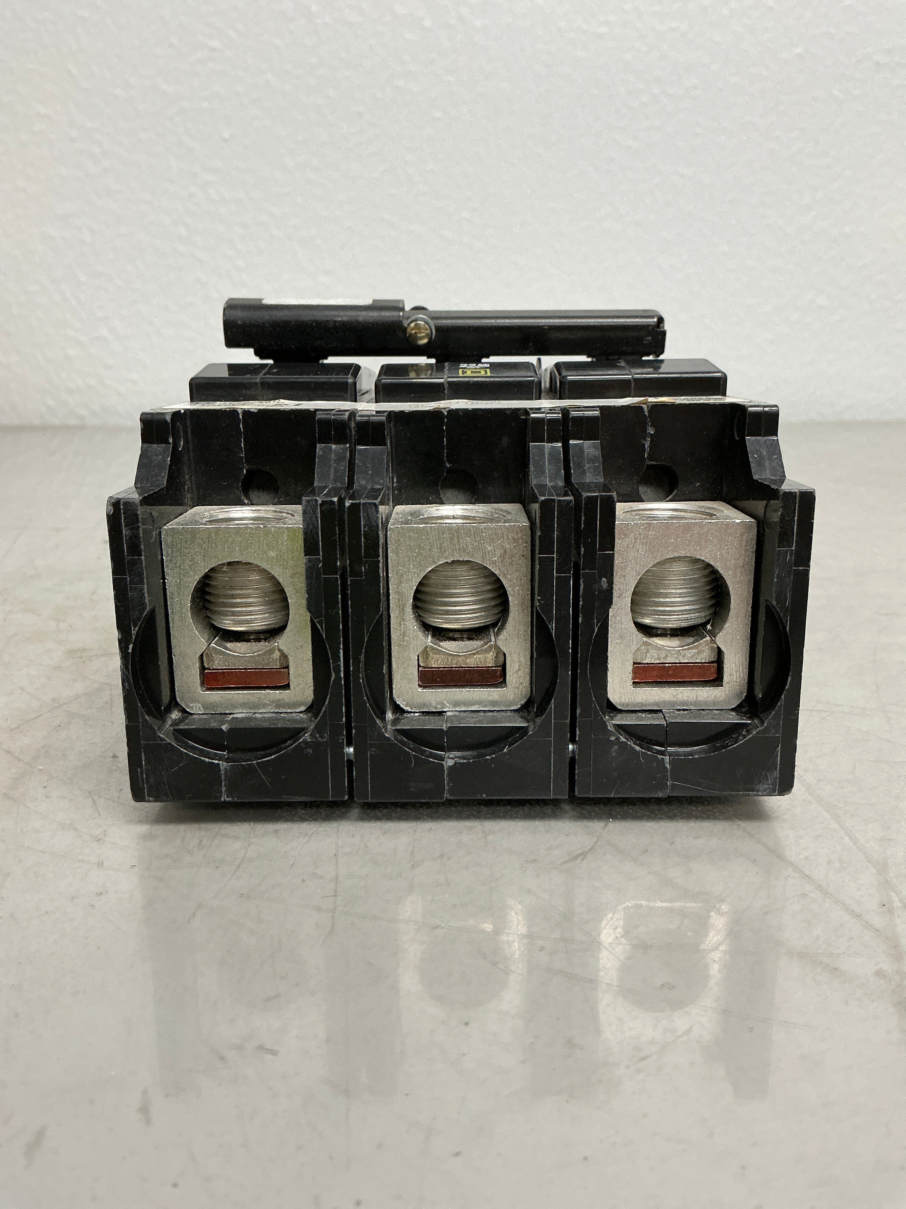 New Square D QOB3110VH 3 Pole, 110 Amps, 240 Volts
