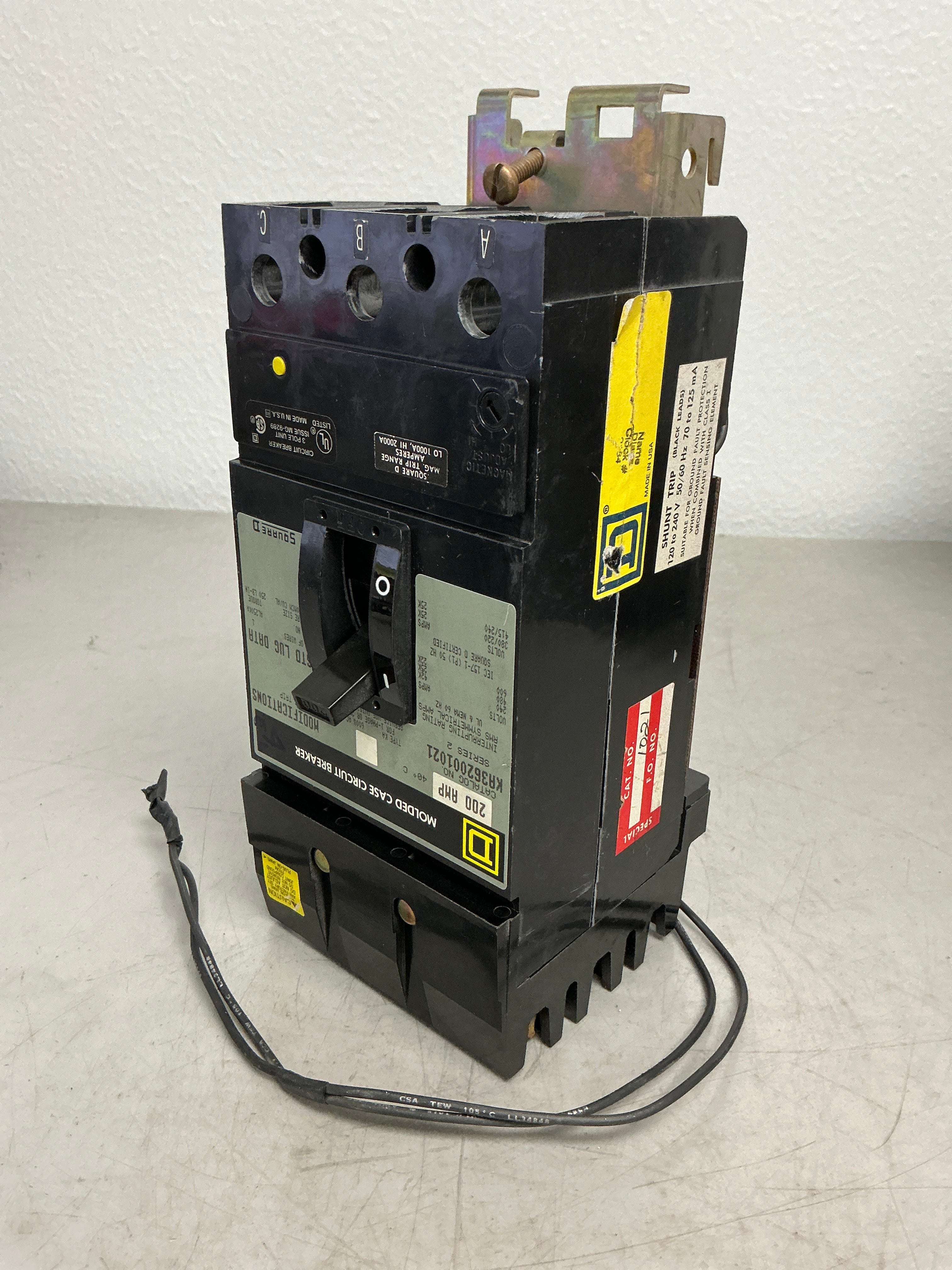 Used Square D KA362001021 Shunt Trip 3 Pole, 200 Amps, 600 Volts