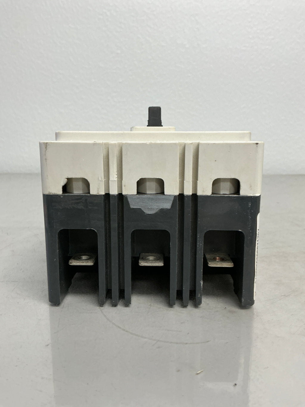 New HFD3110 3 Poles, 110 Amps, 600 Volts