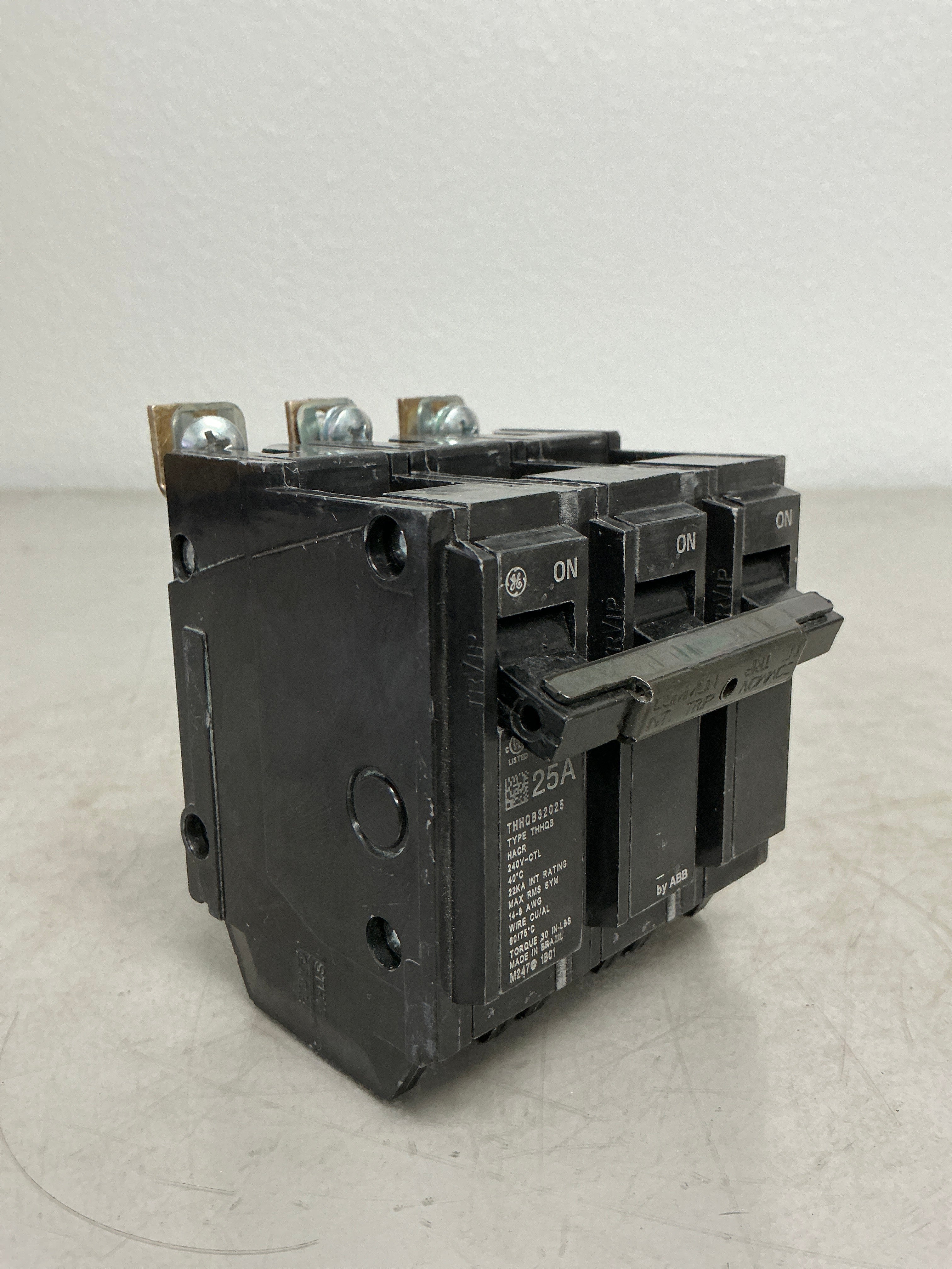 Used THHQB32025 3 Pole, 25 Amps, 240 Volts