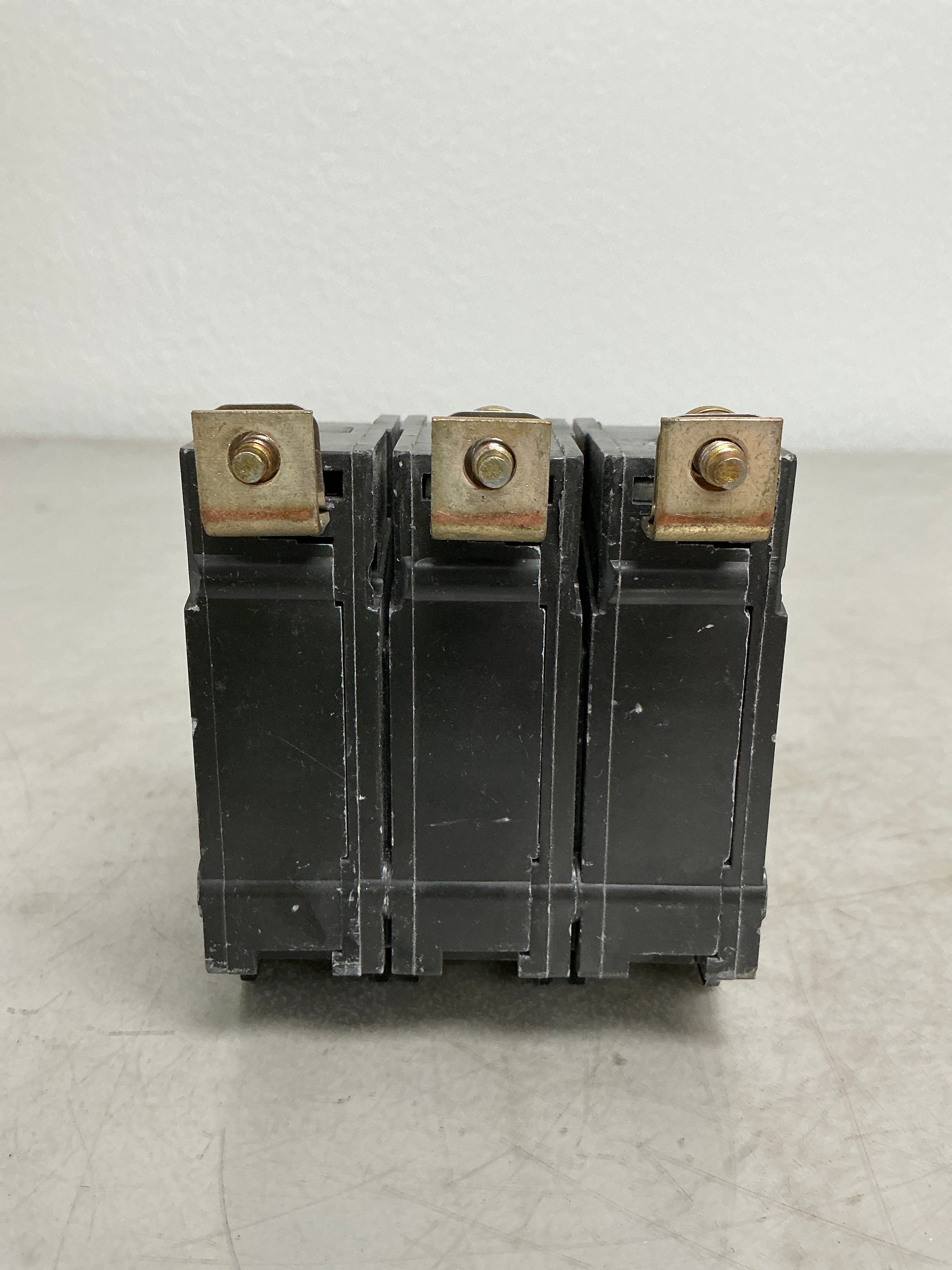 Used THQB32035 3 Pole, 35 Amps, 240 Volts
