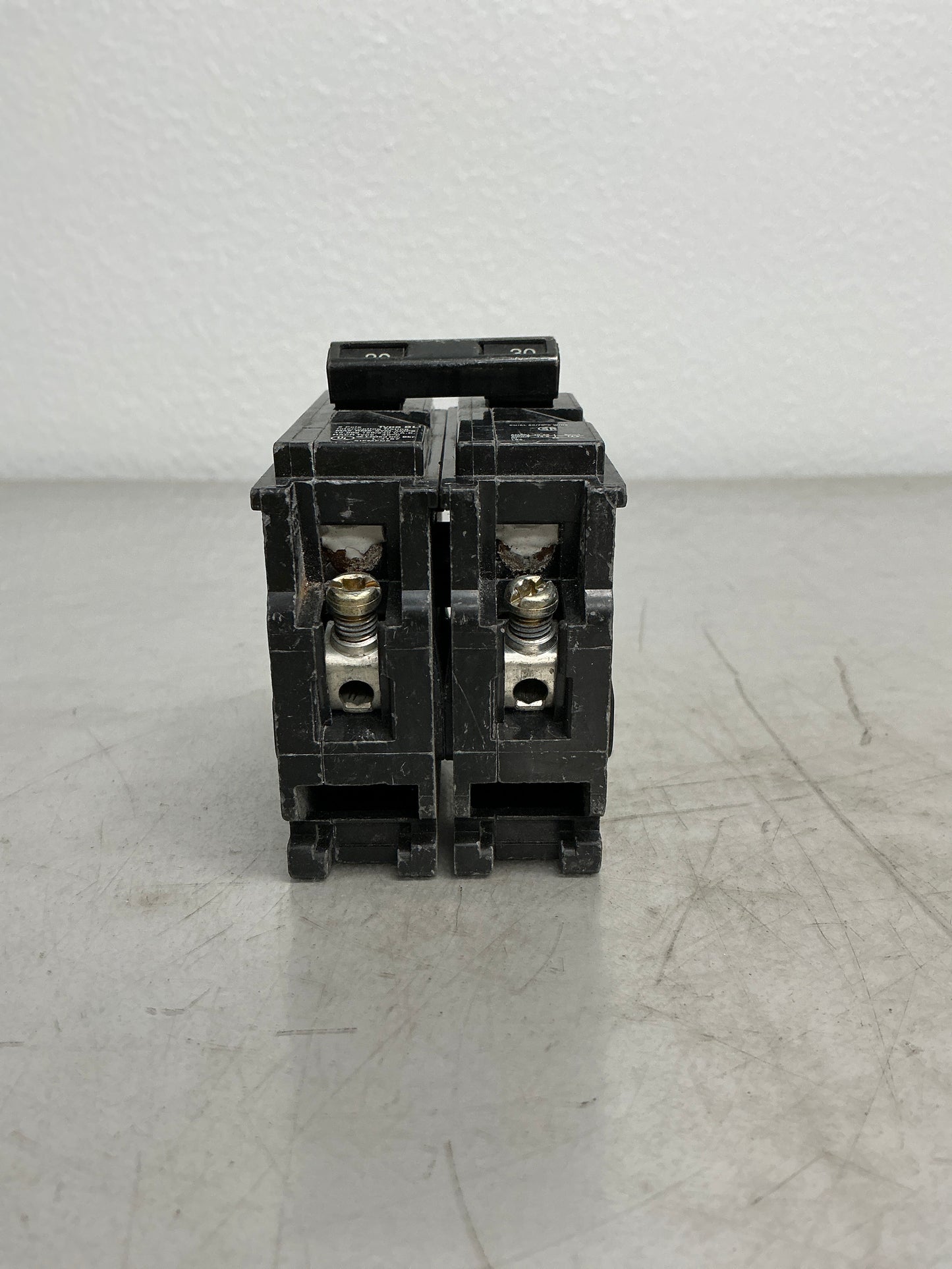 Used Siemens B230 2 Pole, 30 Amps, 240 Volts