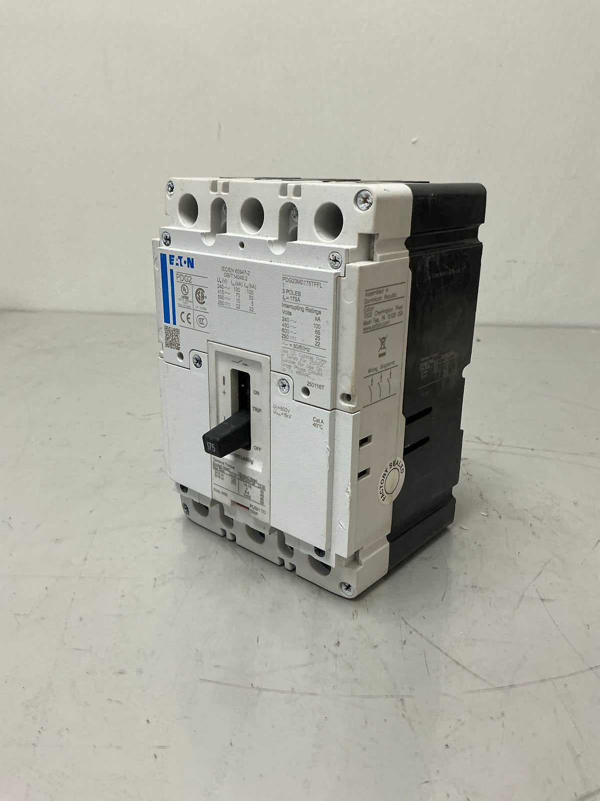 New Eaton PDG23M0175TFFL 3 Pole, 175 Amps, 600 Volts Circuit Breaker