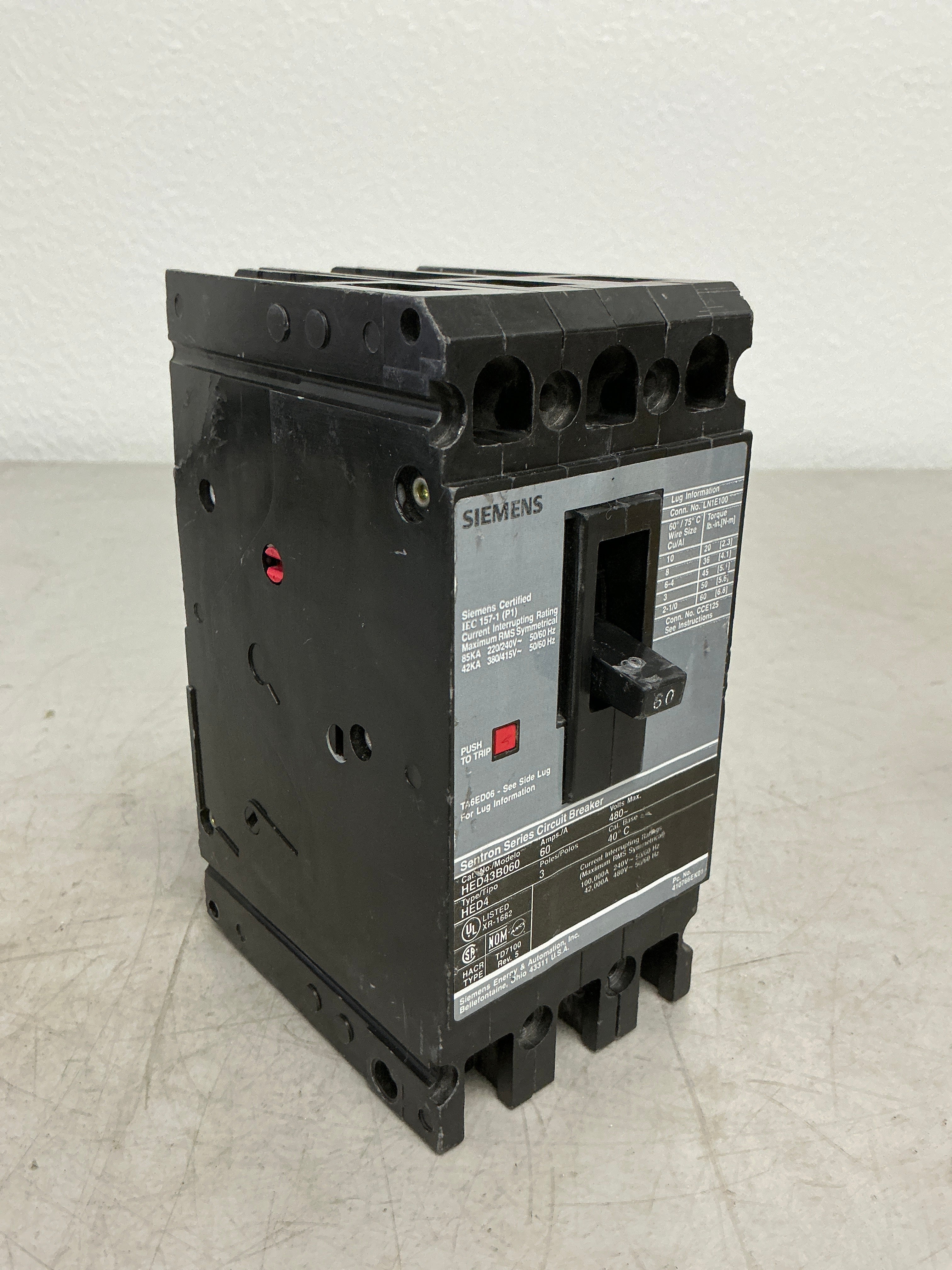 Used Siemens HED43B060 3 Pole, 60 Amps, 480 Volts  Circuit breaker