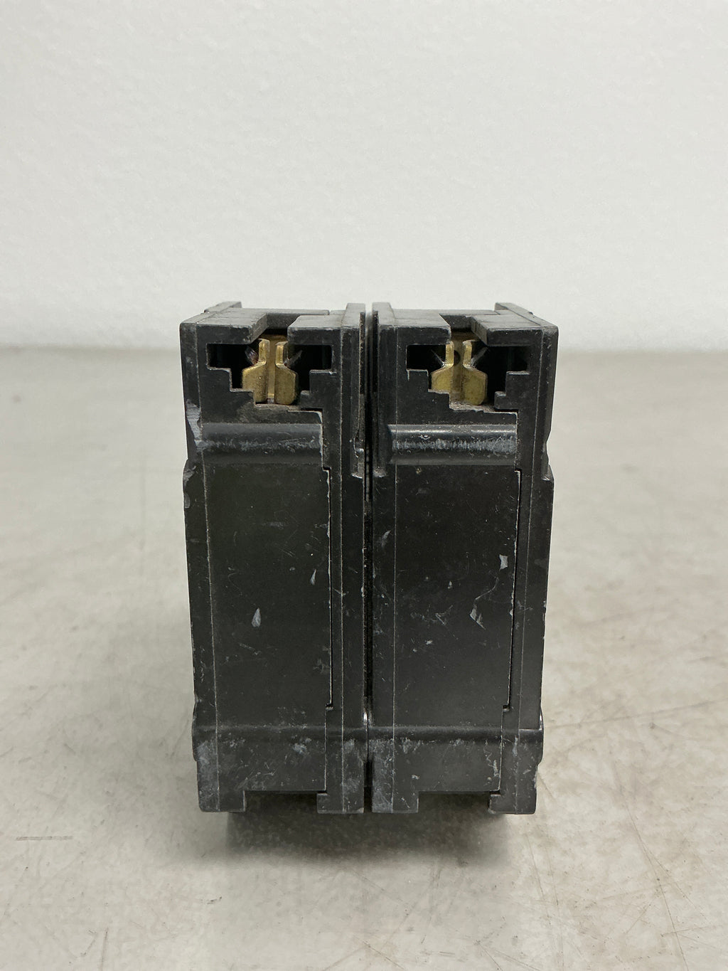 Used THQL2170 2 Pole, 70 Amps, 240 Volts