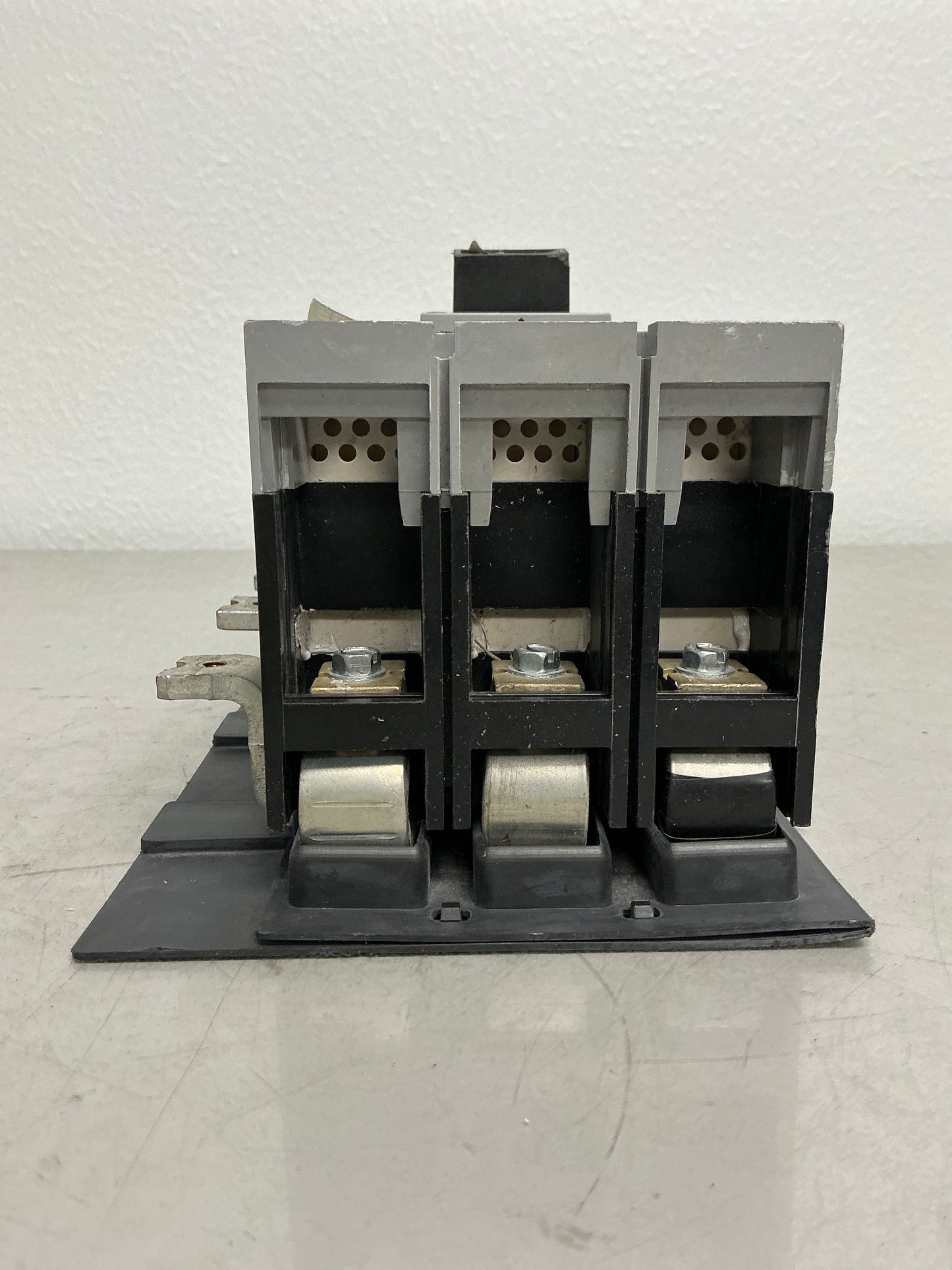 Used Siemens FXD63B175 3 Pole, 175 Amps, 600 Volts