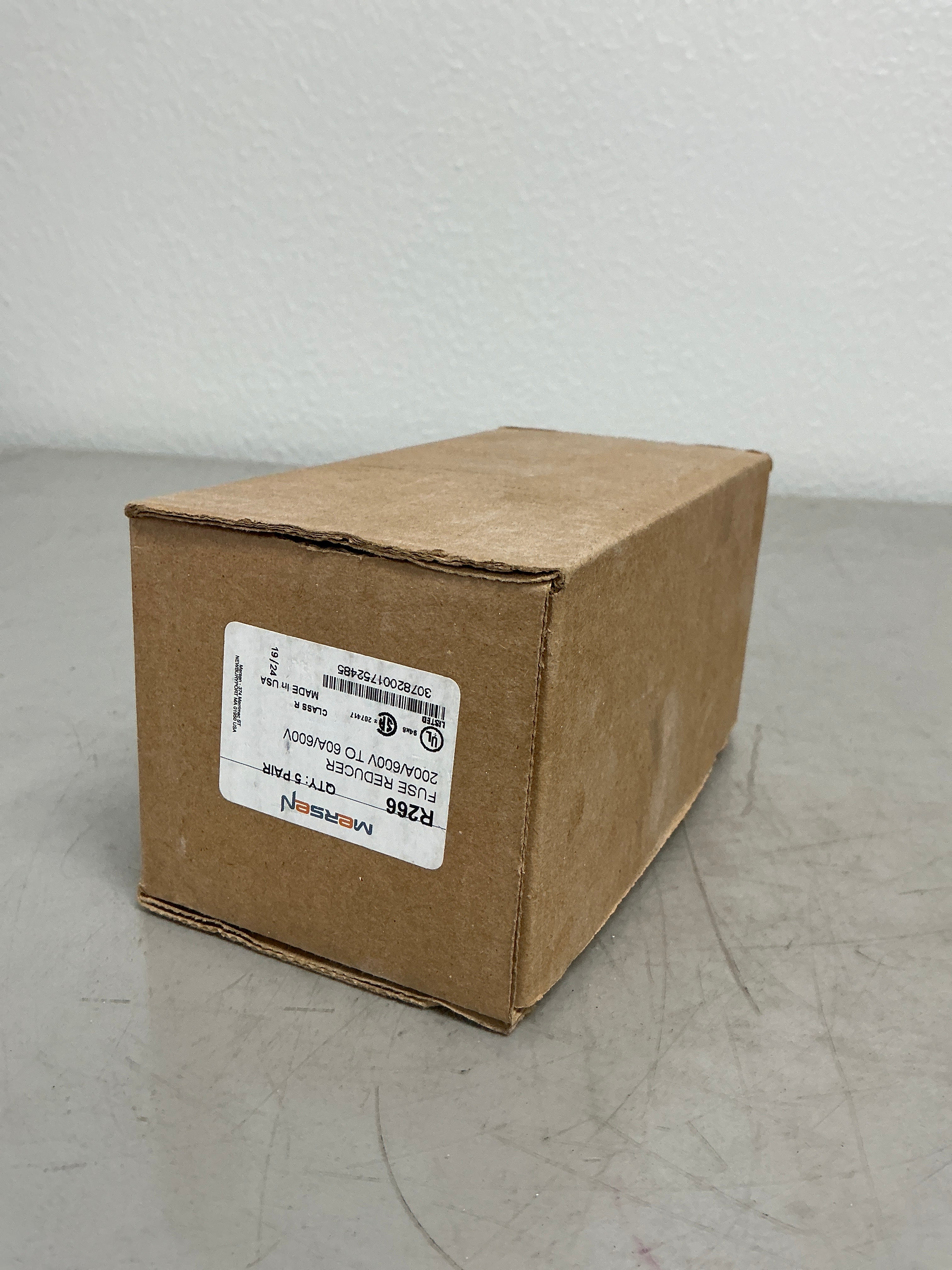 New Fuse Reducer R266 600 Volts
