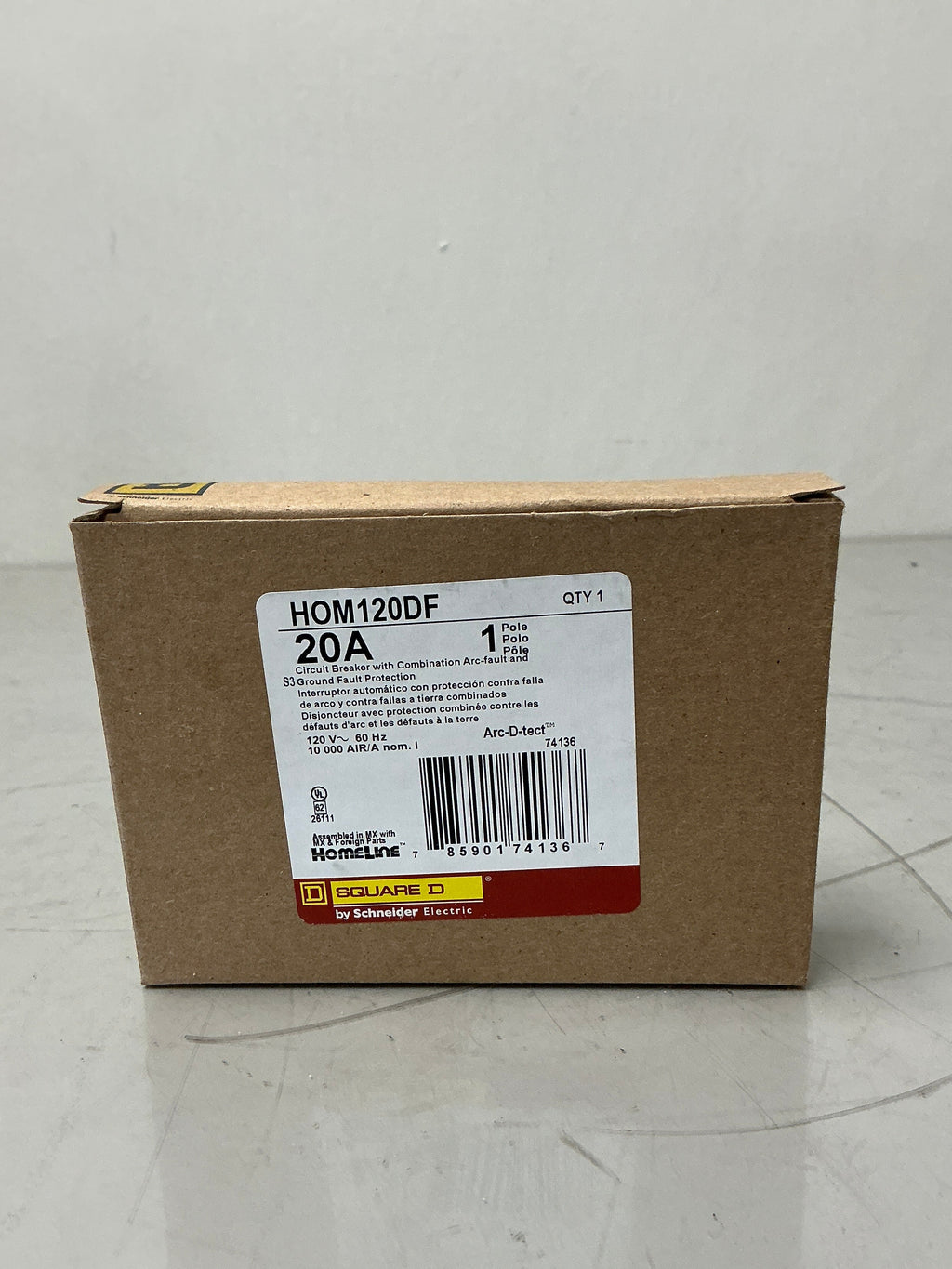 New Square D HOM120DF 1 Pole, 20 Amps, 120 Volts Circuit Breaker