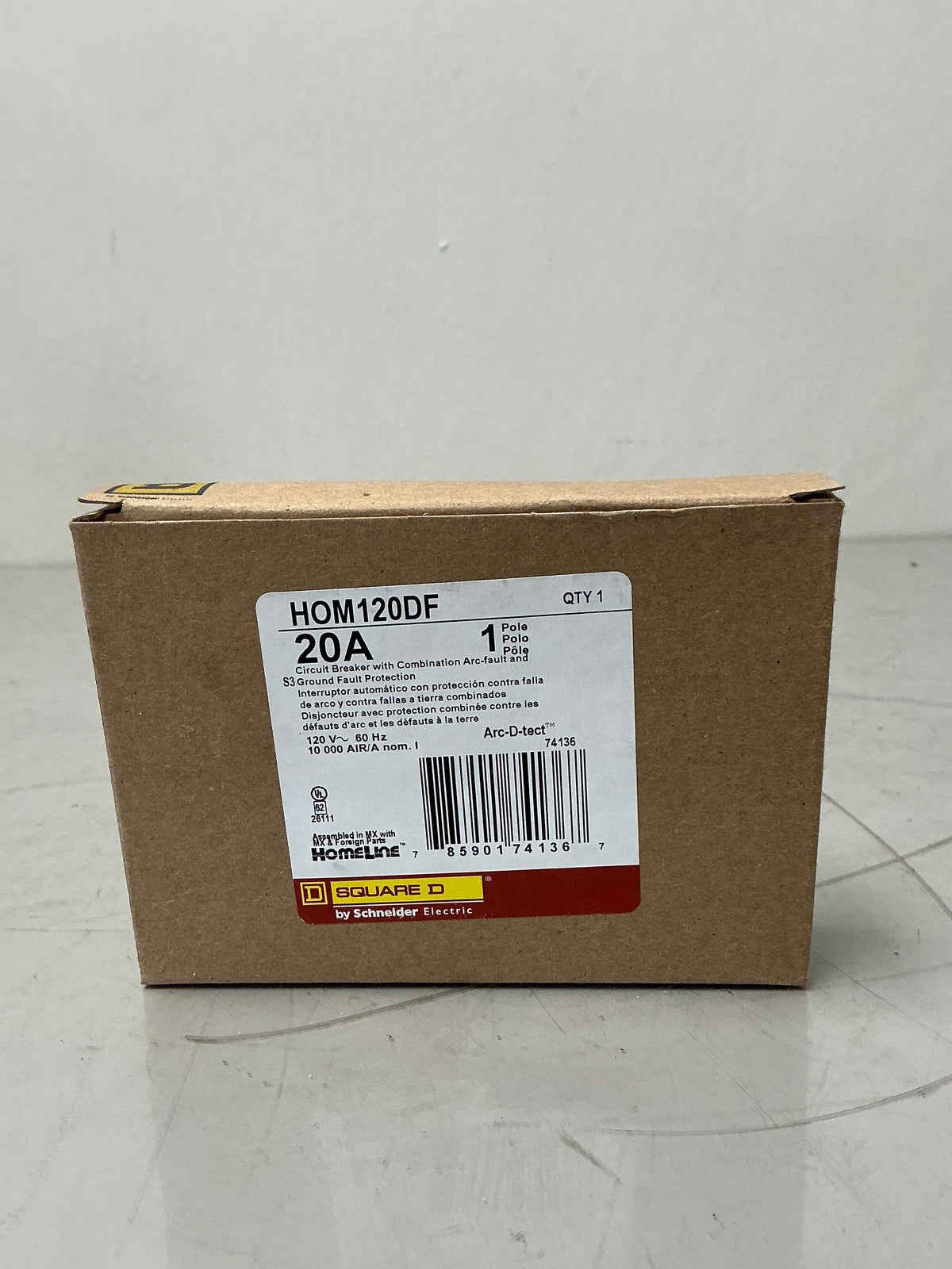 New Square D HOM120DF 1 Pole, 20 Amps, 120 Volts Circuit Breaker
