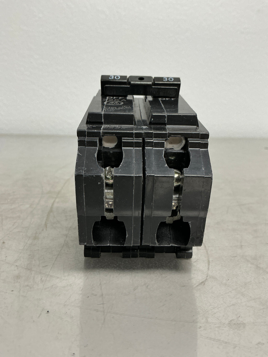 Used THQB2130 2 Pole, 30 Amps, 240 Volts
