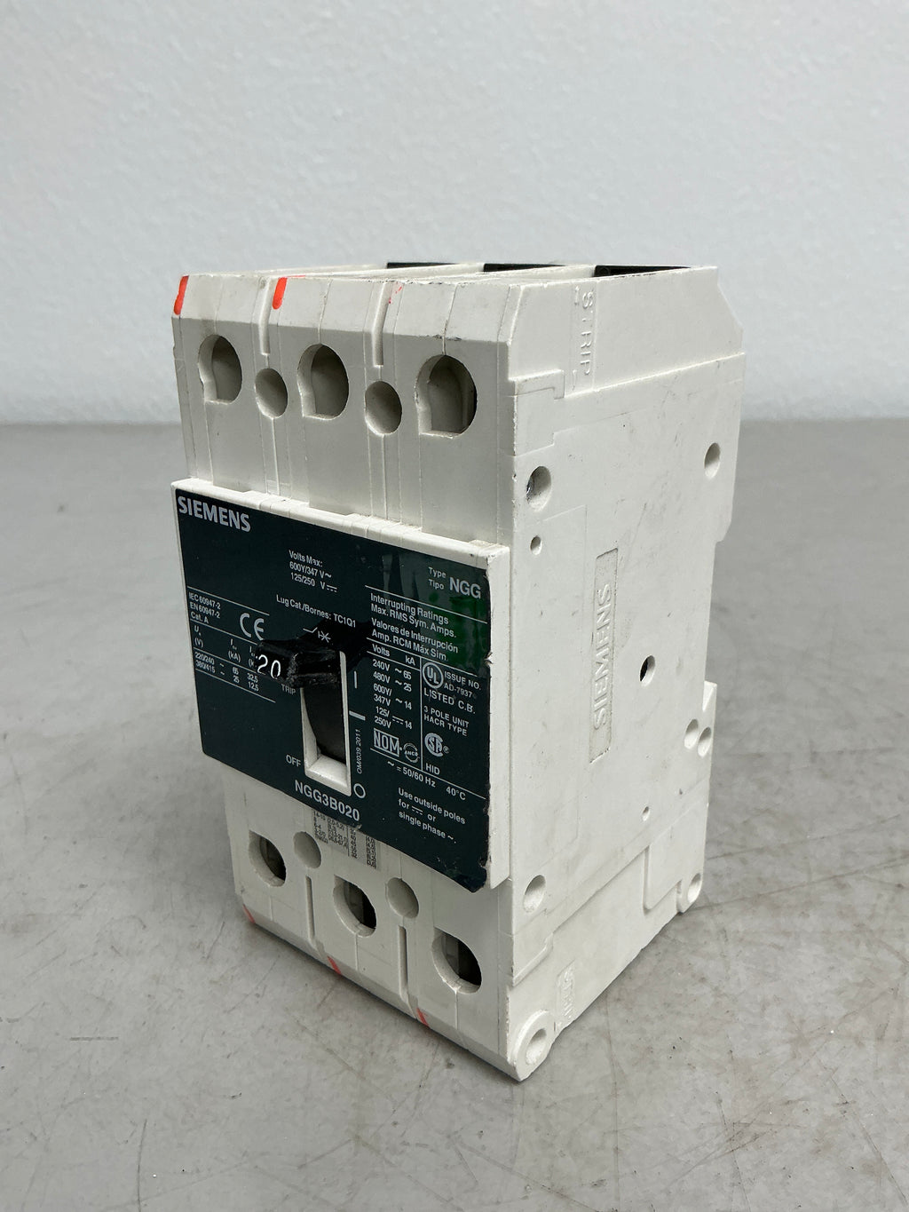 Used Siemens NGG3B020 3 Pole, 20 Amps, 480 Volts