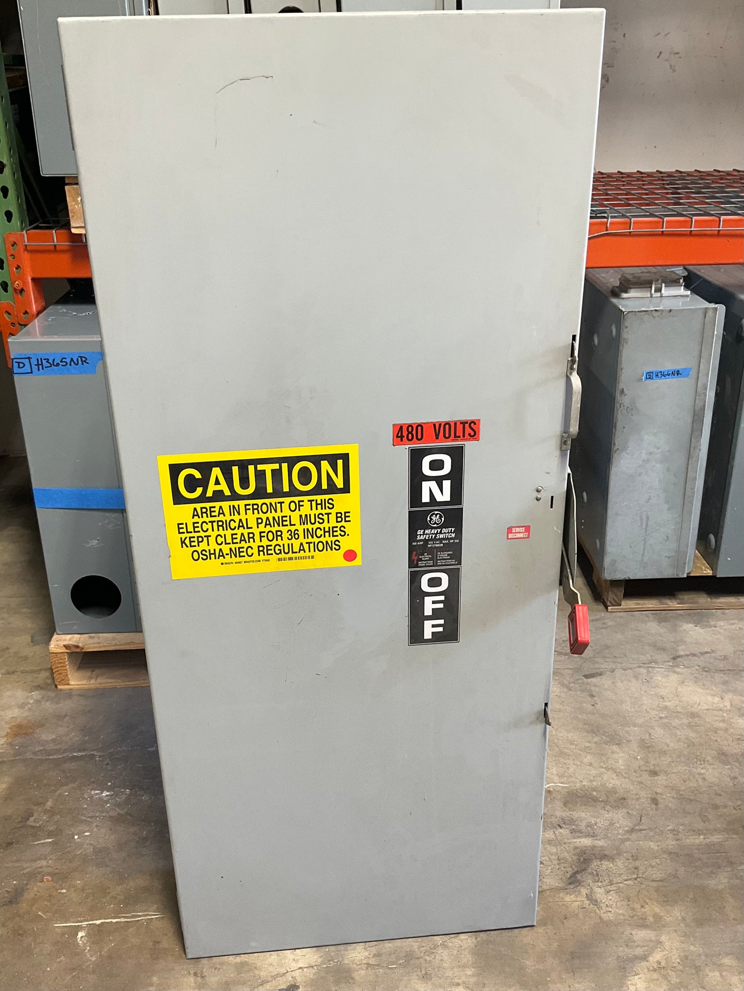 Used GE TH3365 Disconnect 400 Amp 600 Volt Fusible Indoor