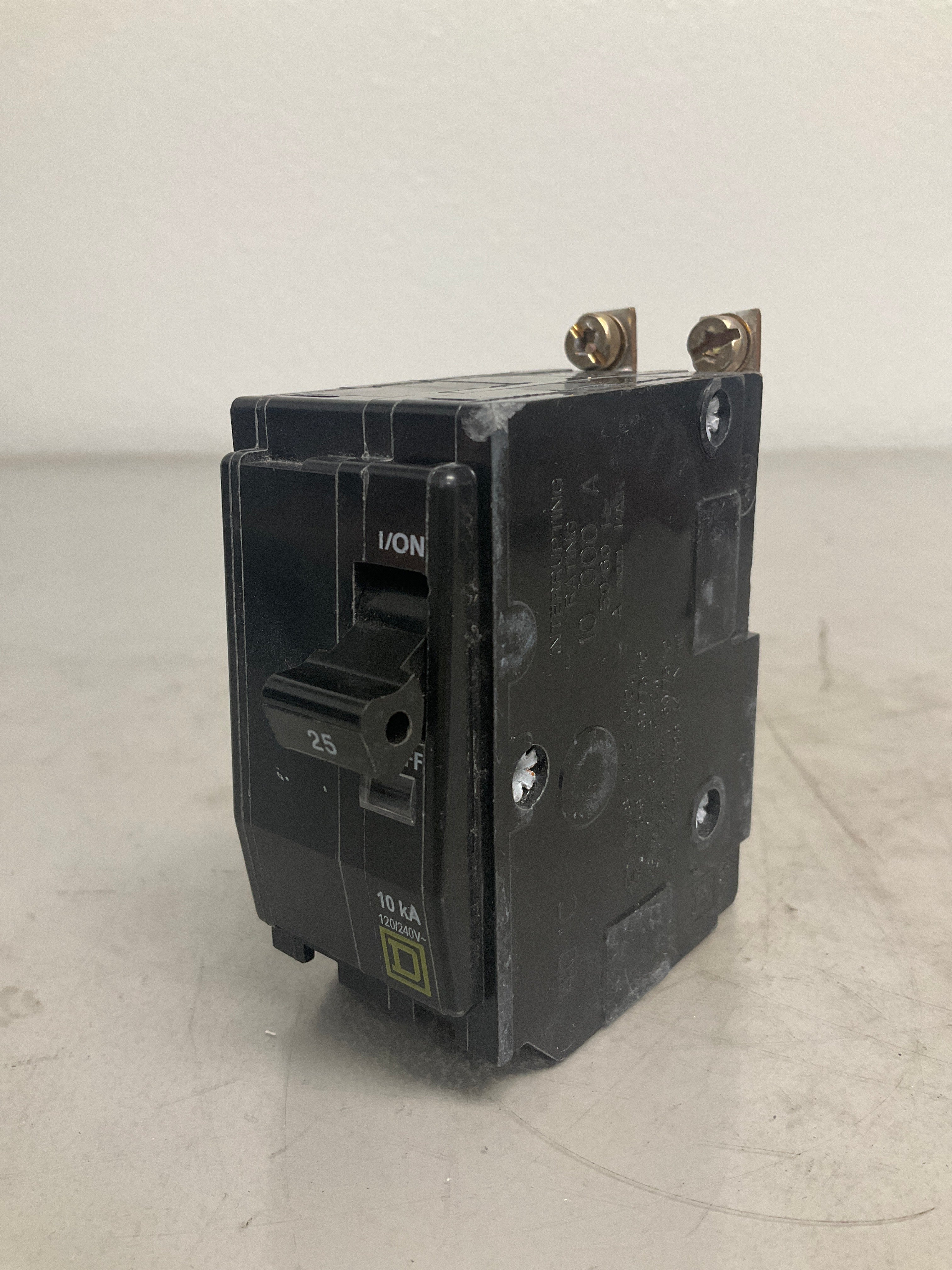 Used Square D QOB225 2 Pole, 25 Amps, 240 Volts