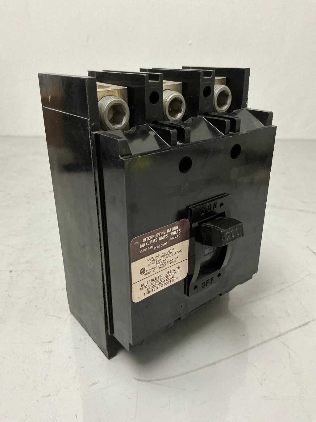 Used Q2MT 3 Pole, 200 Amps, 240 Volts Circuit Breaker