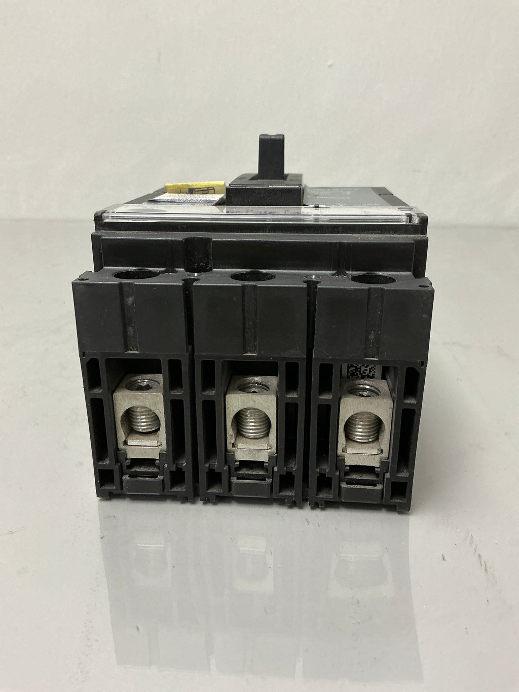 Used Square D HDP36100U31XSA 3 Pole, 100 Amps, 600 Volts Circuit Breaker