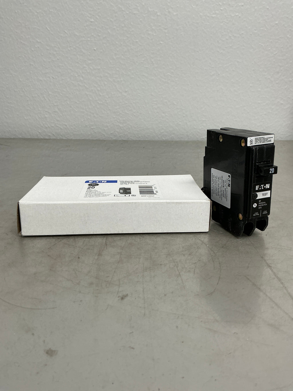 New Eaton BRP120GF 1 Pole, 20 Amps, 120 Volts Circuit Breaker