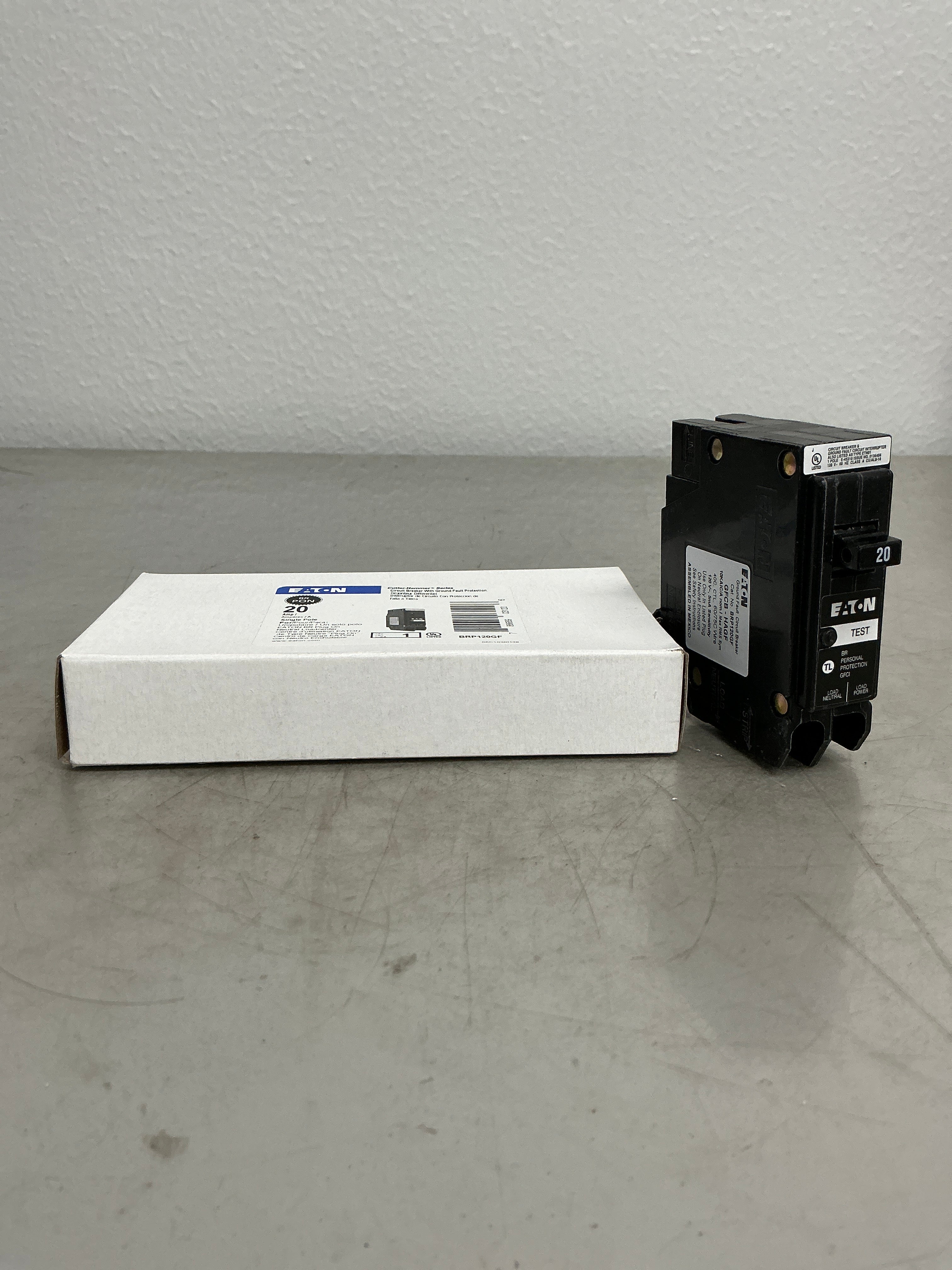 New Eaton BRP120GF 1 Pole, 20 Amps, 120 Volts Circuit Breaker