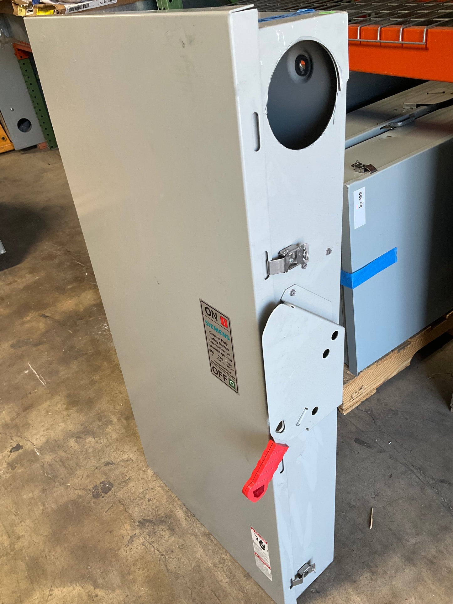 Used Siemens GF326NRA Disconnect 600 Amp 240 Volt Fusible Outdoor 3R