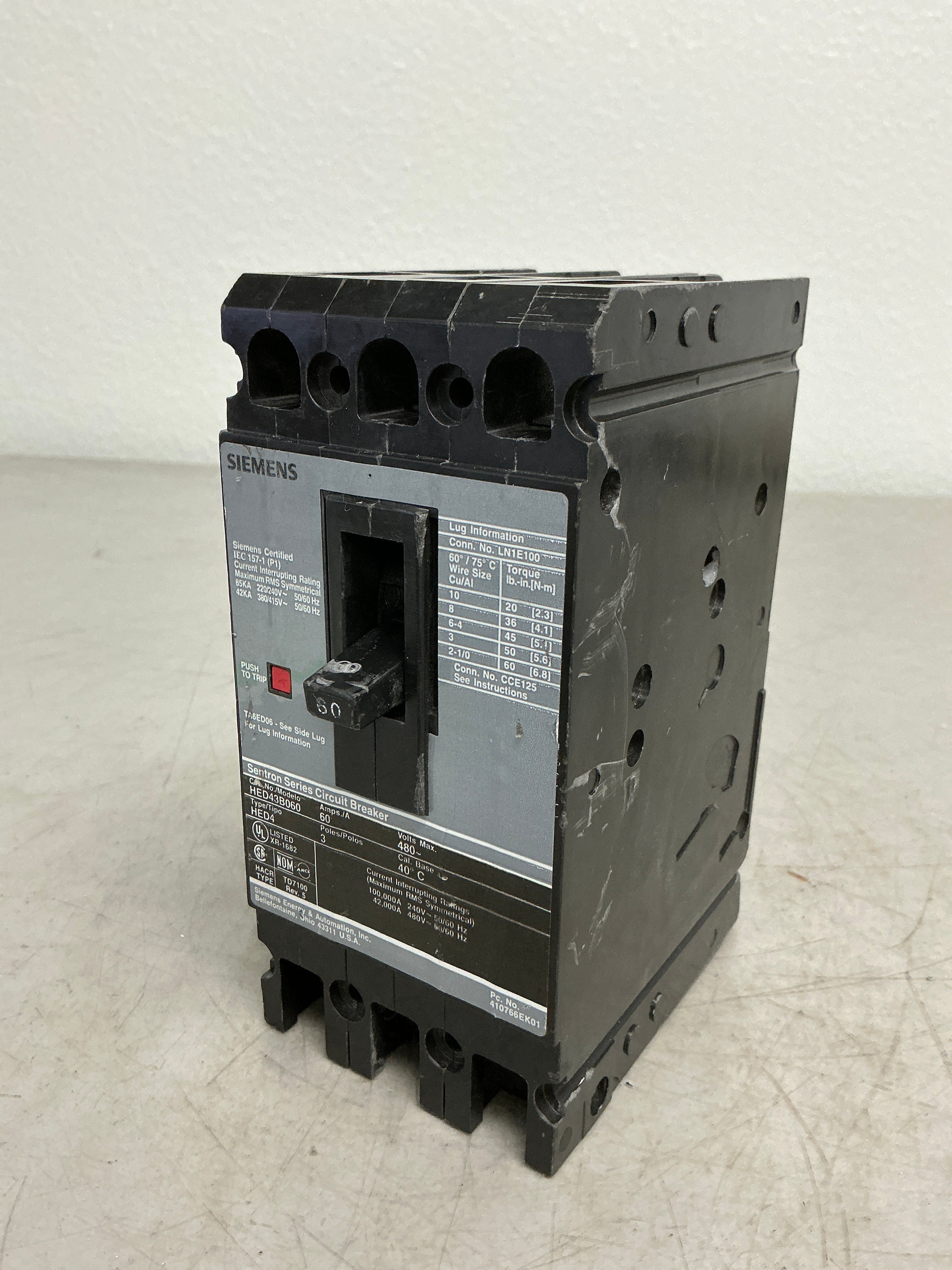 Used Siemens HED43B060 3 Pole, 60 Amps, 480 Volts  Circuit breaker