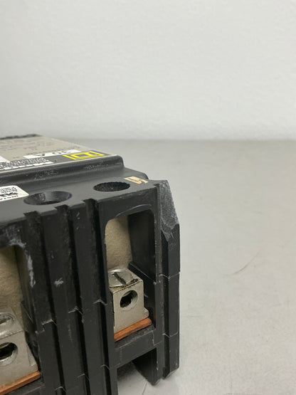 *CHIPPED* Used Square D FAL3603015M 3 Pole, 30 Amps, 600 Volt