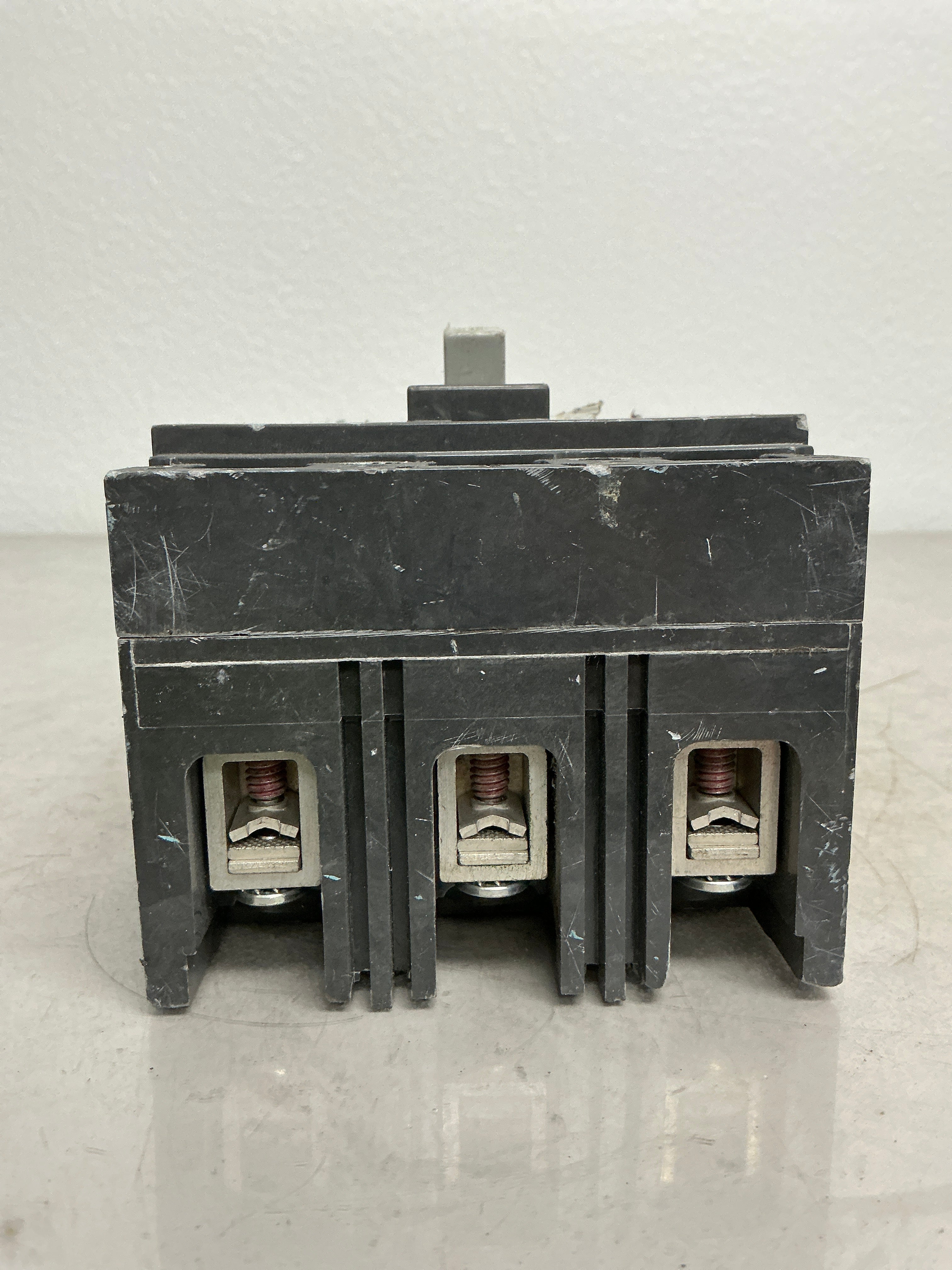 Used TED134040 3 Pole, 40 Amps, 480 Volts Circuit Breaker