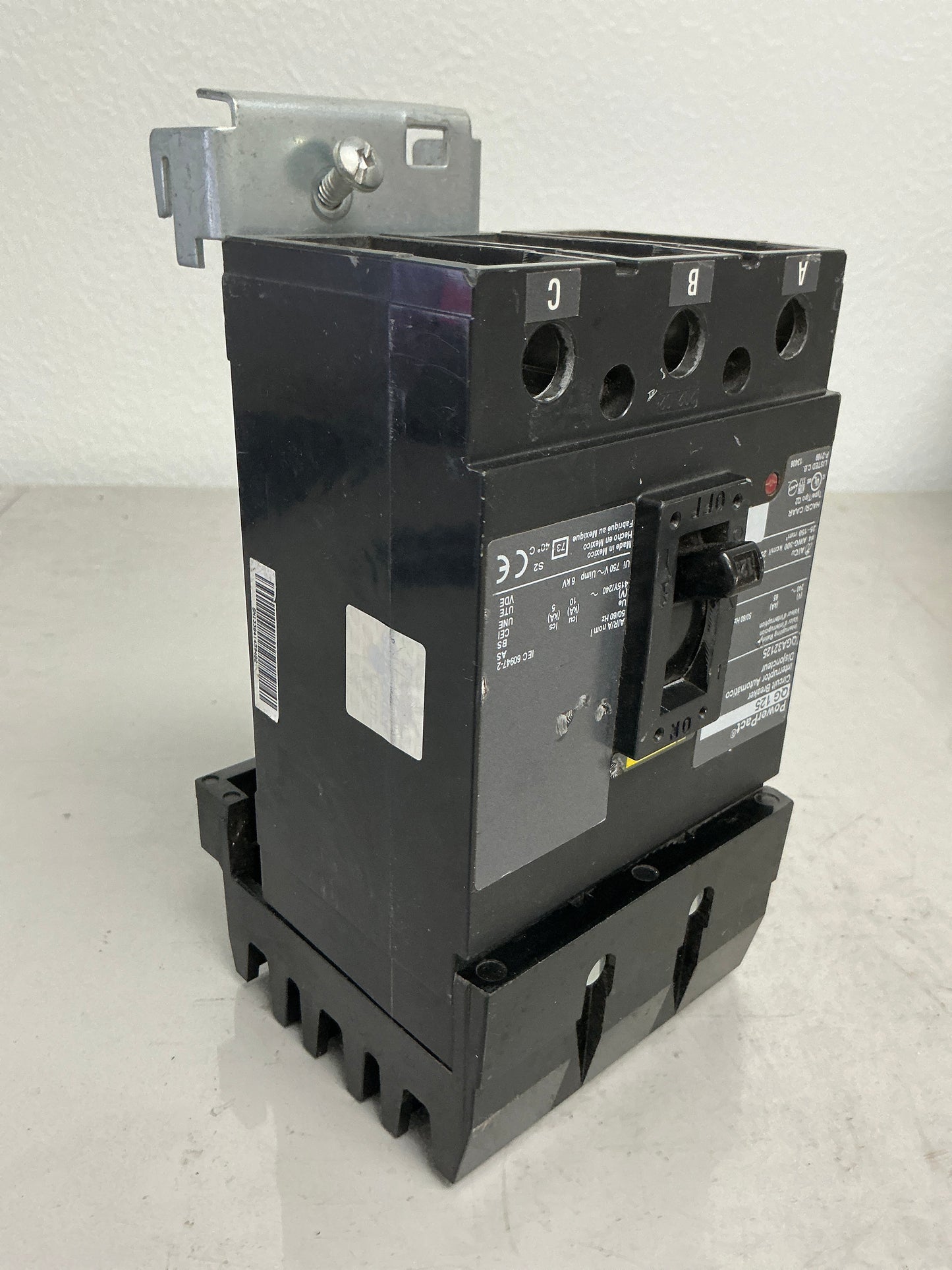 Used Square D QGA32125 3 Pole, 125 Amps, 240 Volts