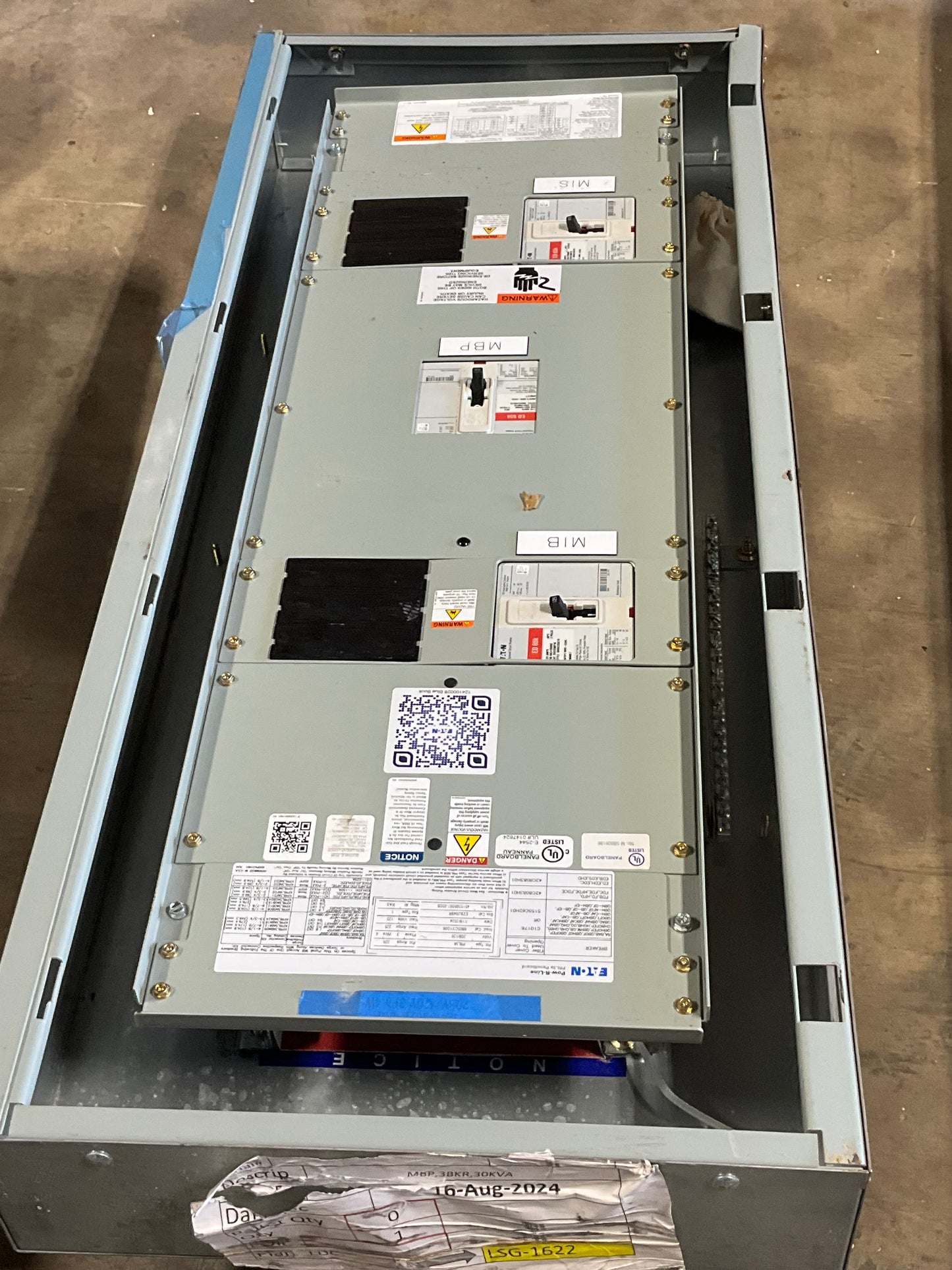 New Eaton Panelboard 225 Amp MDP 208/120 Volt (item#p19)