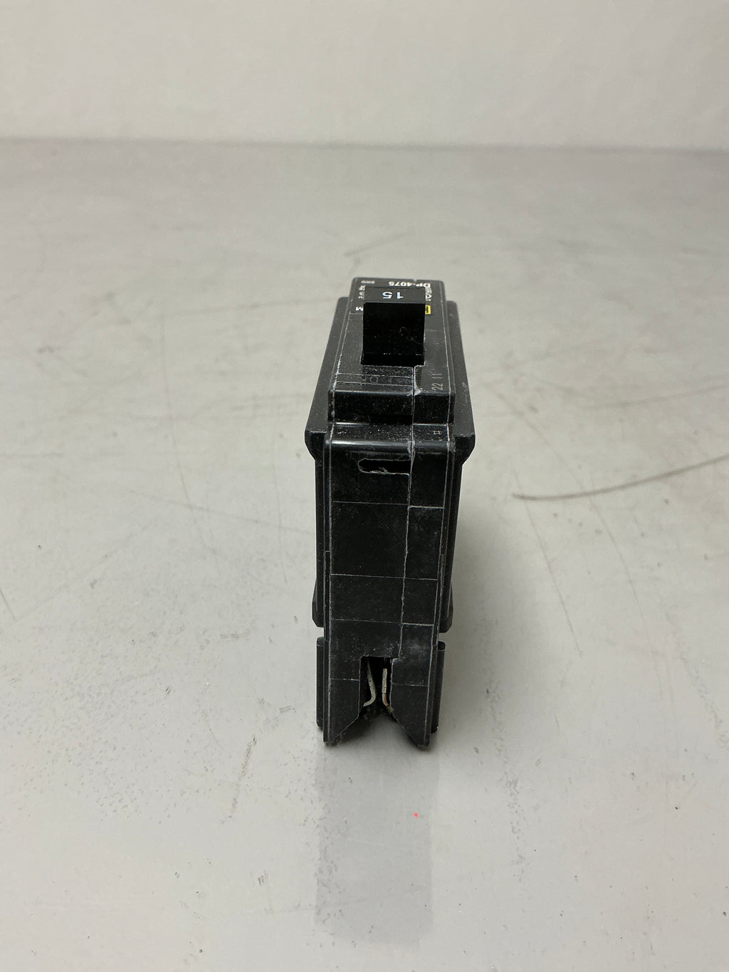 New Square D HOM115 1 Pole, 15 Amps, 240 Volts Circuit Breaker