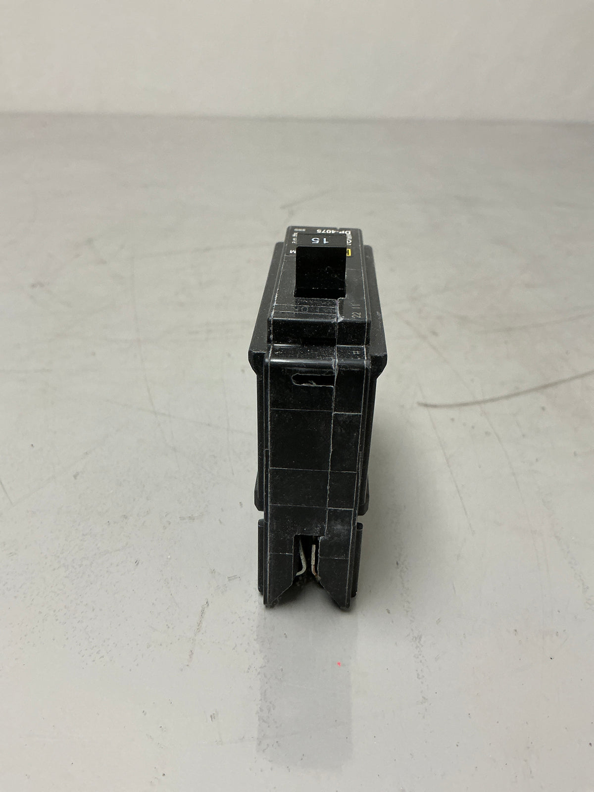 New Square D HOM115 1 Pole, 15 Amps, 240 Volts Circuit Breaker