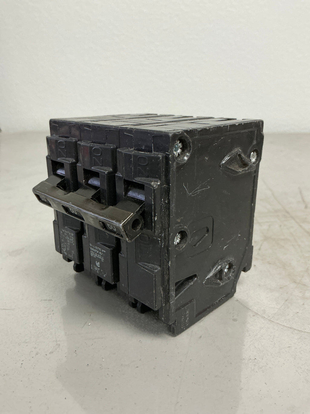 *CHIPPED* Used Q360 3 Pole, 60 Amps, 240 Volts