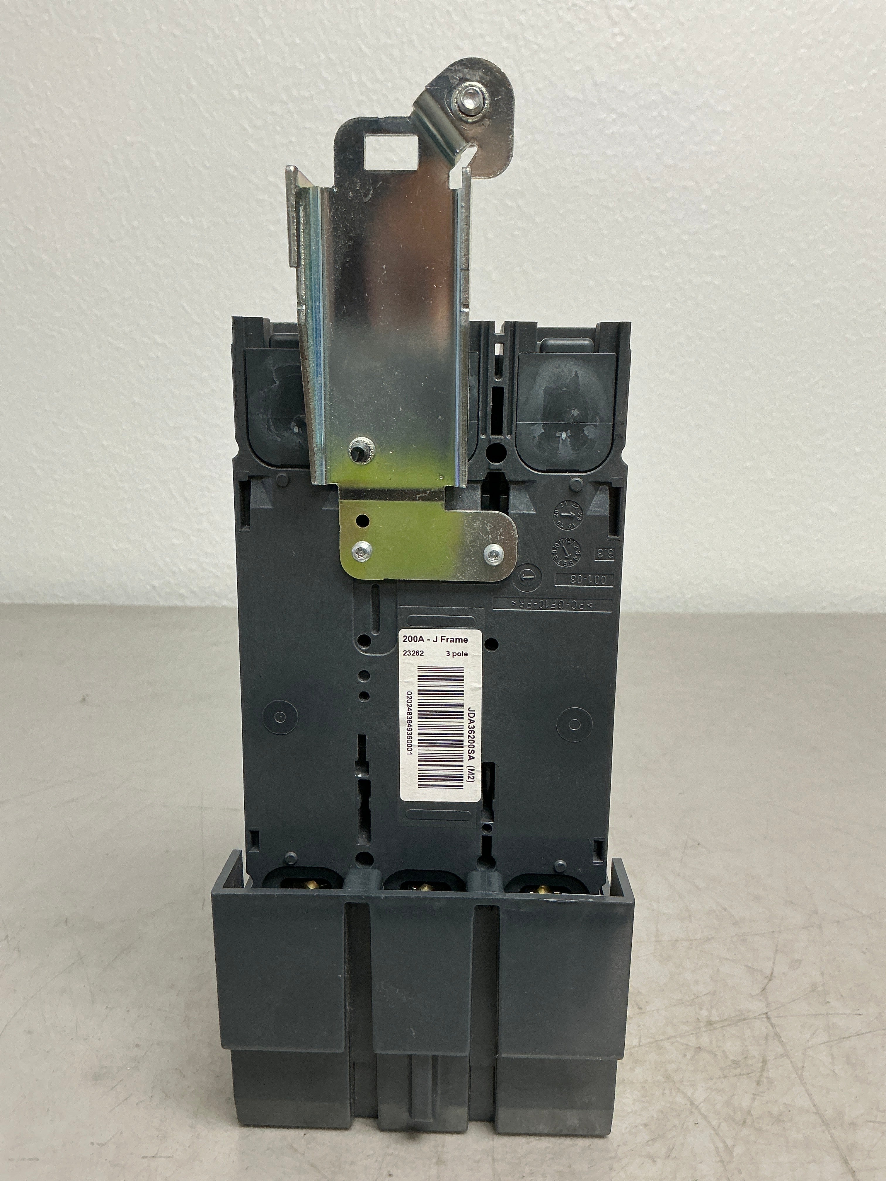 Used Square D JDA36200SA 3 Pole, 200 Amps, 600 Volts Circuit Breaker