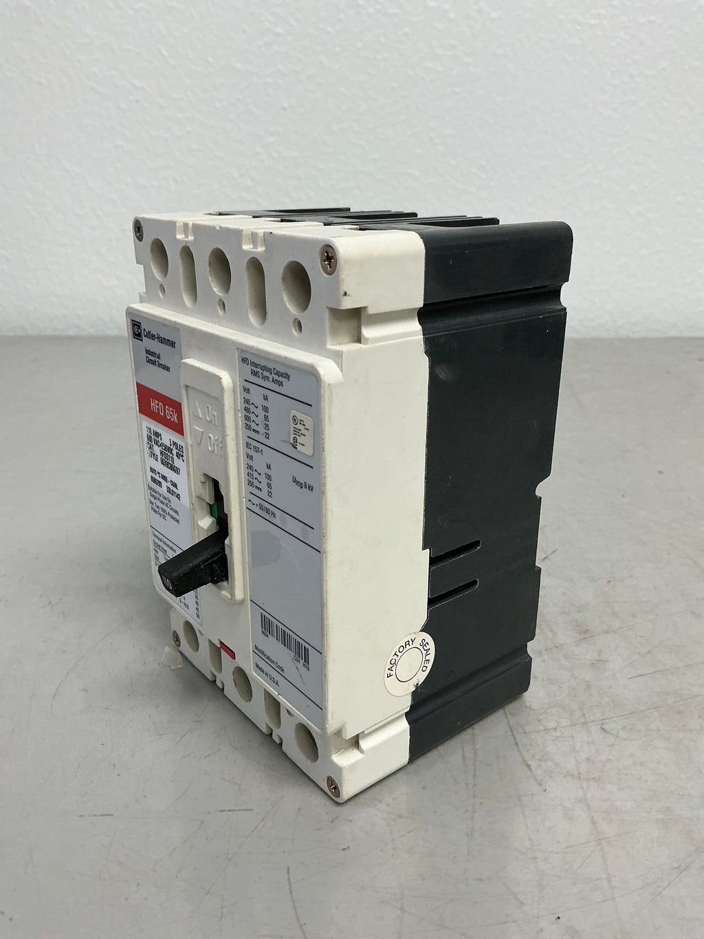 New HFD3110 3 Poles, 110 Amps, 600 Volts