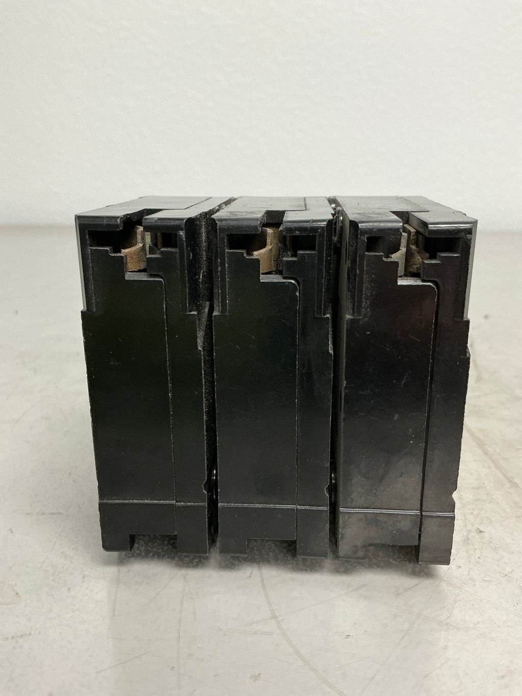 Used BR340 3 Pole, 40 Amps, 240 Volts Circuit Breaker