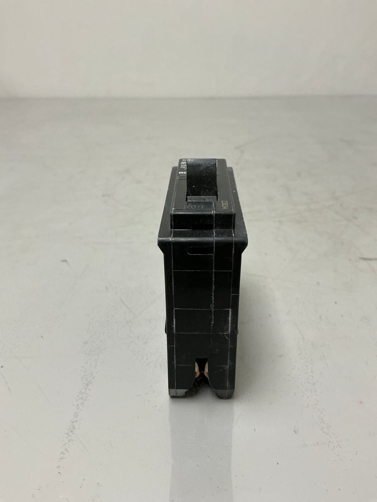 New Square D HOM120 1 Pole, 20 Amps, 120 Volts Circuit Breaker