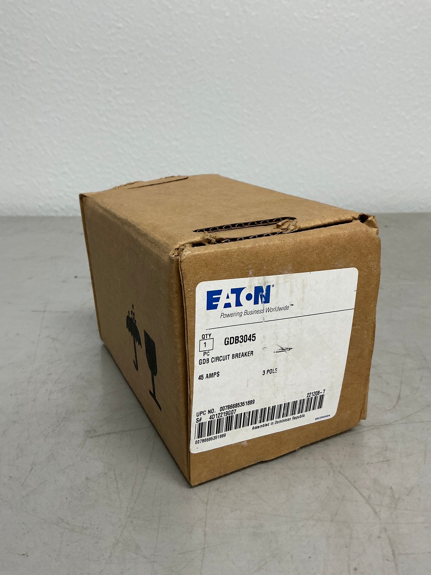 New Eaton GDB3045 3 Poles, 45 Amps