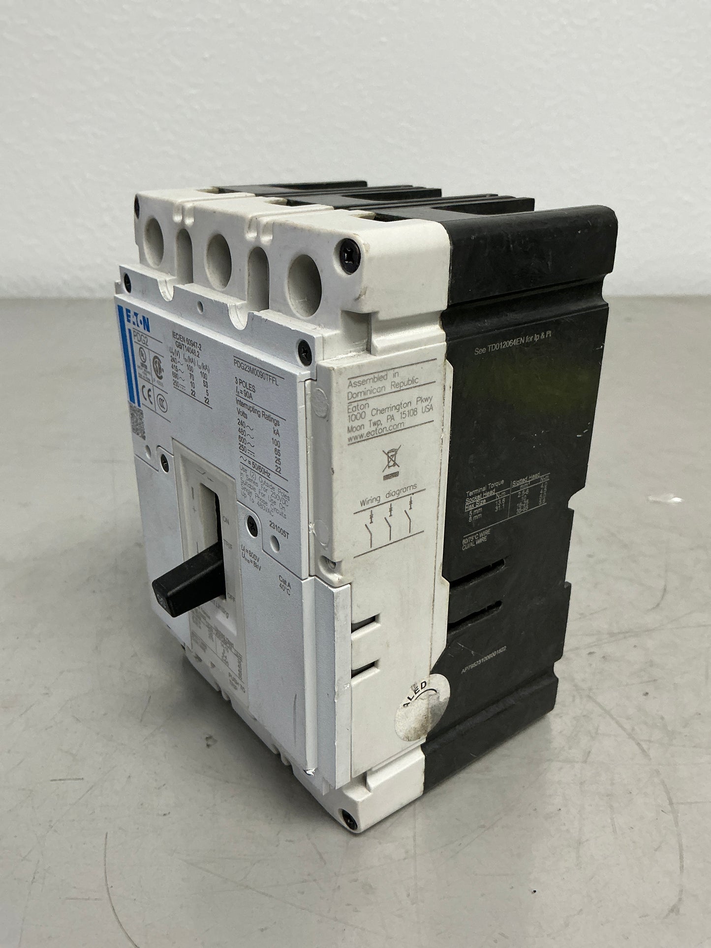 New Eaton PDG23M0090TFFL 3 Poles, 90 Amps