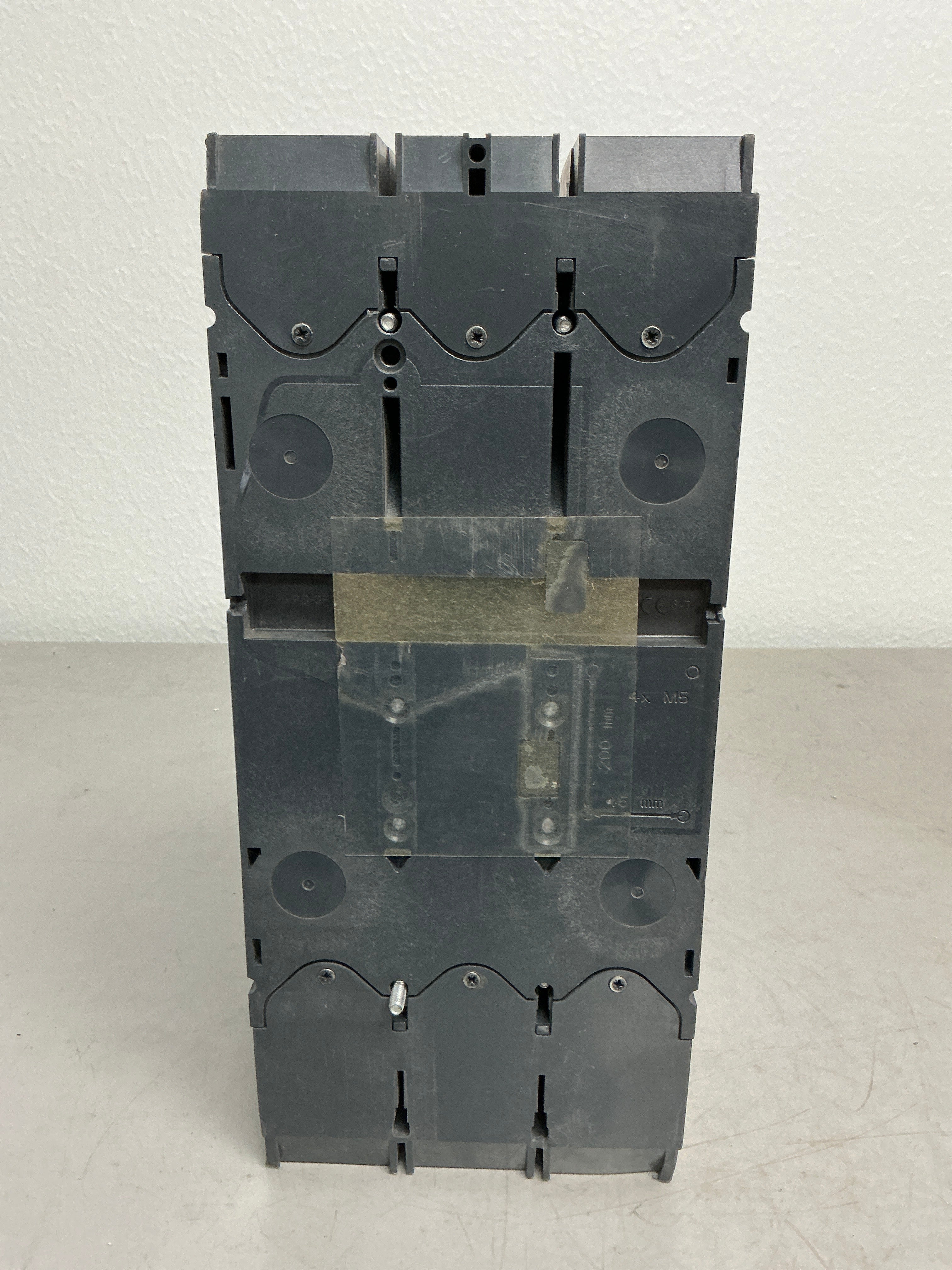 Used Square D LGP36400U31X 3 Poles, 400 Amps