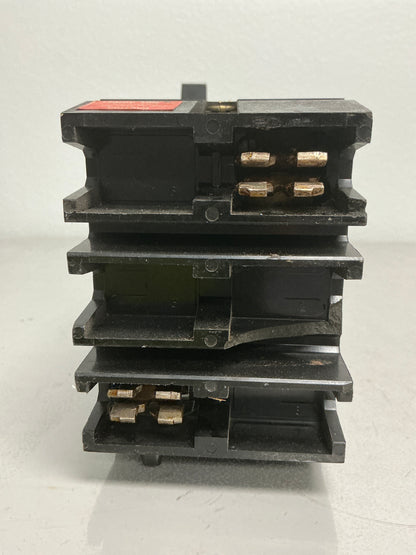 *CHIPPED* Used Square D FA26200AC 2 Pole, 200 Amps