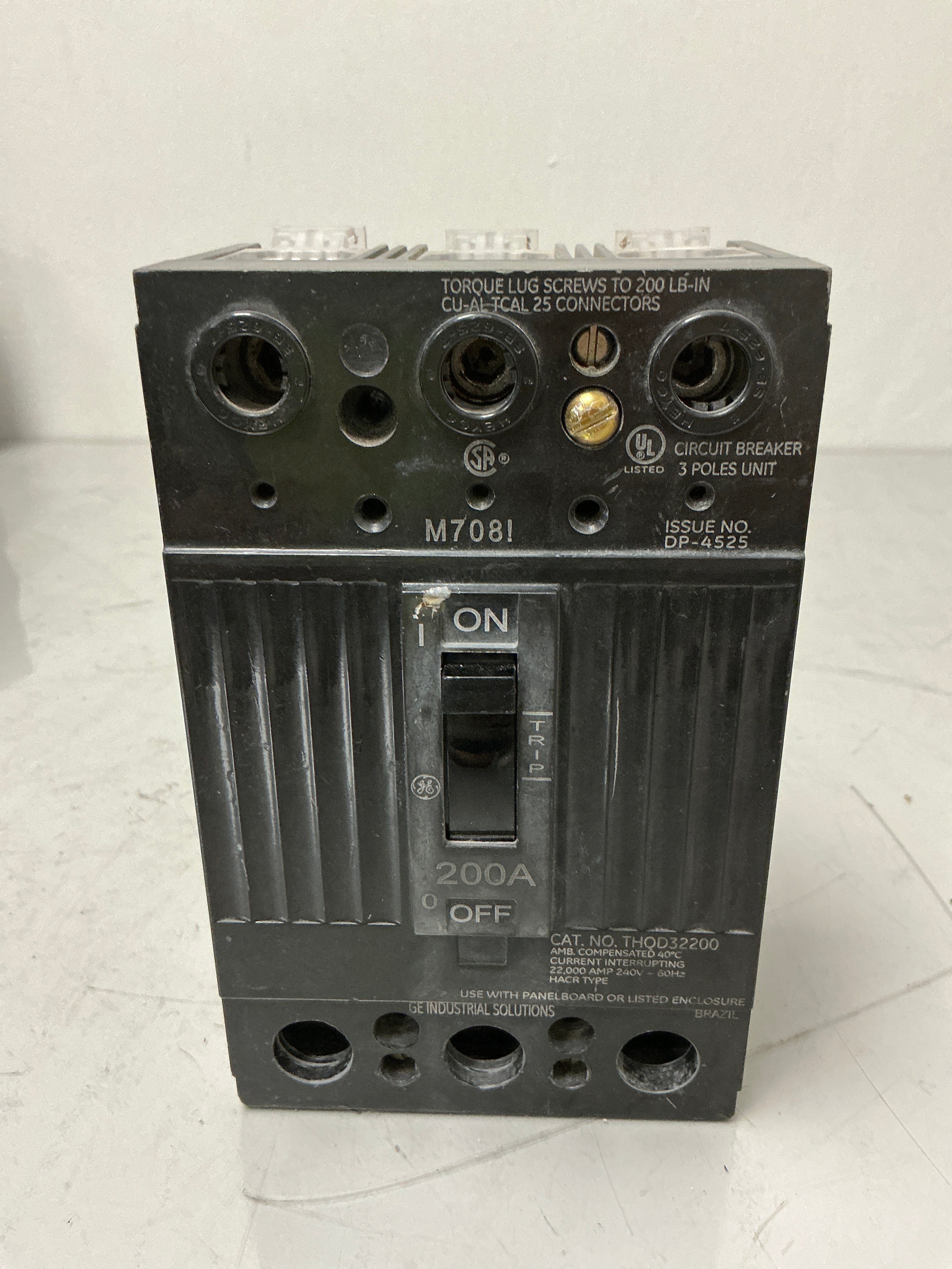 Used THQD32200 3 Pole, 200 Amps, 240 Volts Circuit Breaker