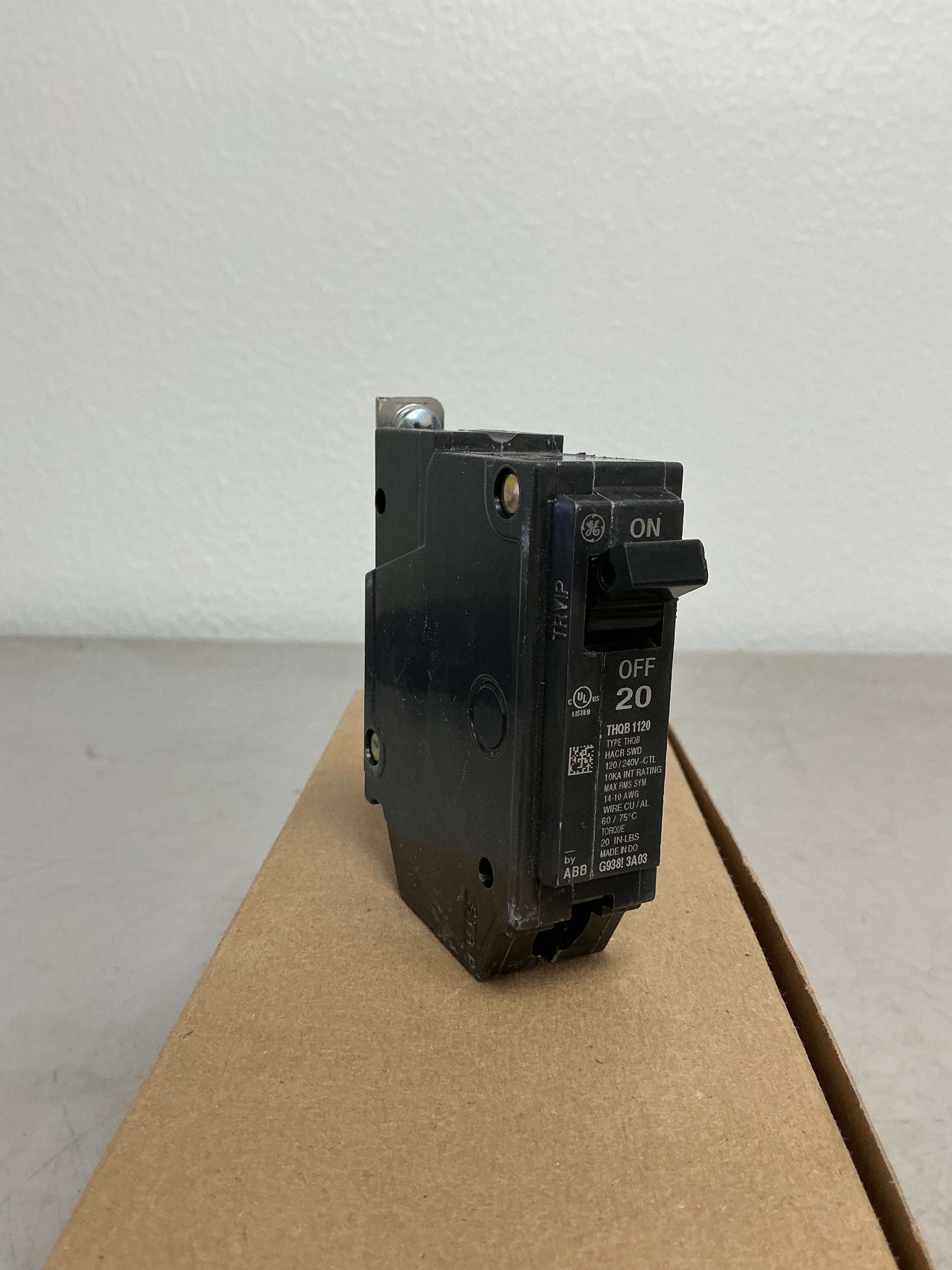 New THQB1120 1 Pole, 20 Amps, 240 Volts