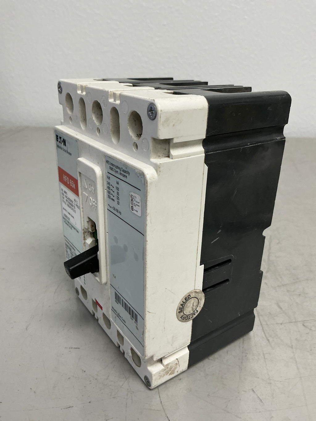 New Eaton HFD3060BP10 3 Poles, 60 Amps, 600 Volts