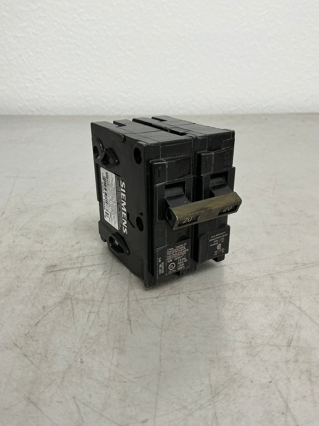 Used Siemens Q220 2 Pole, 20 Amps, 240 Volts