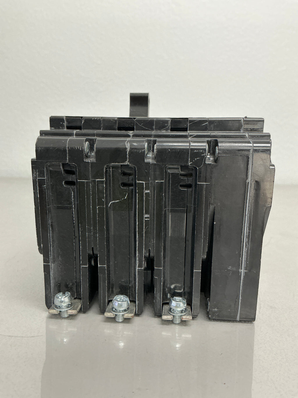 Used EGB34035SA 35 Amps, 480 Volts, 3 Poles